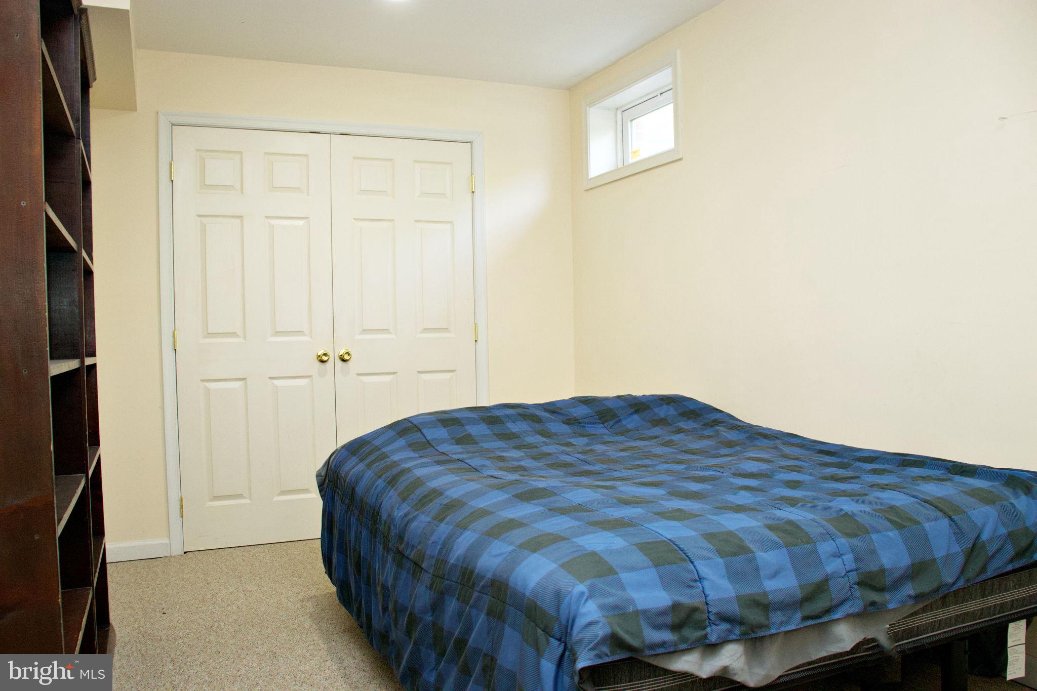 LOCUST HILL - Residential