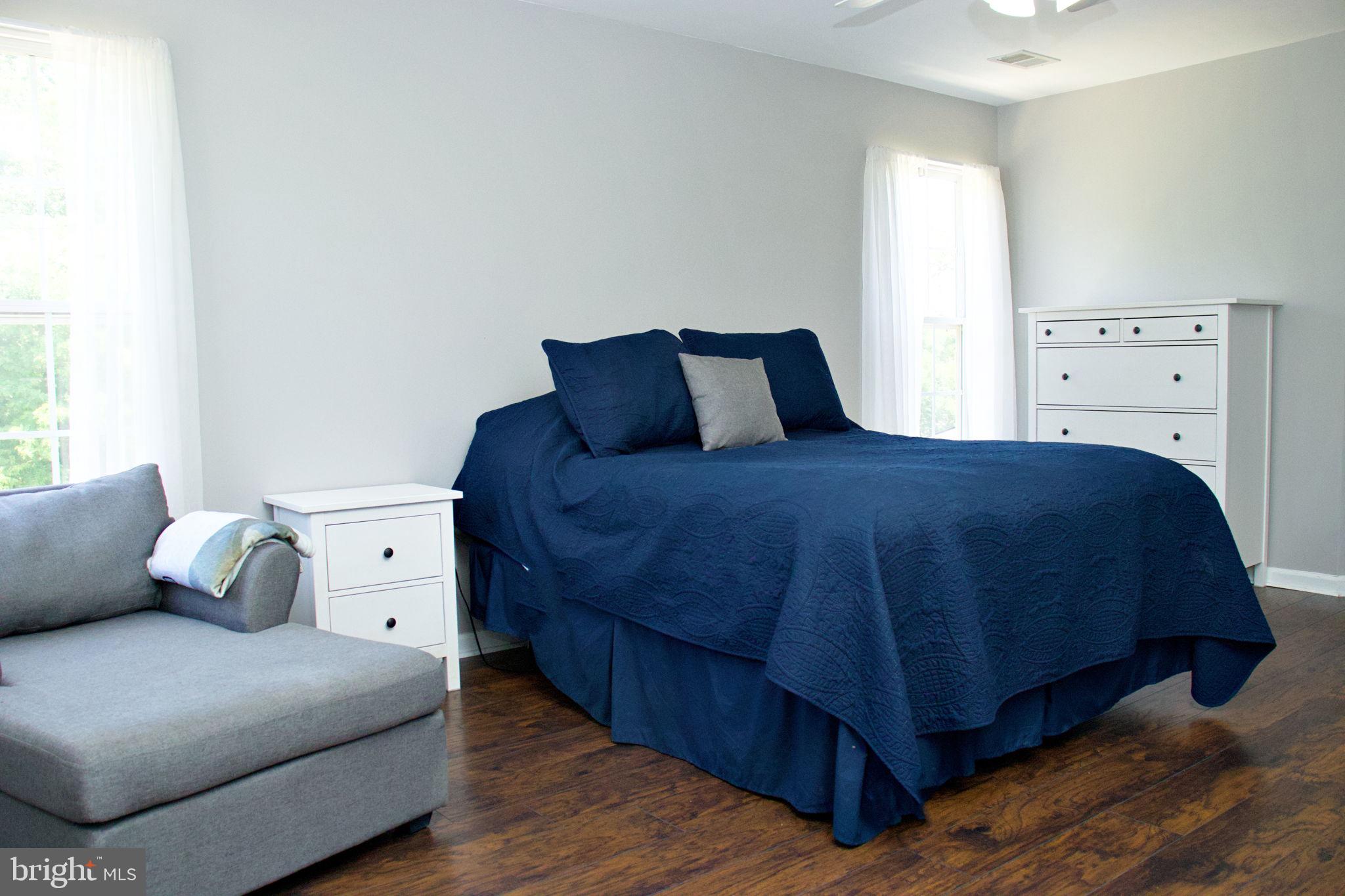 LOCUST HILL - Residential