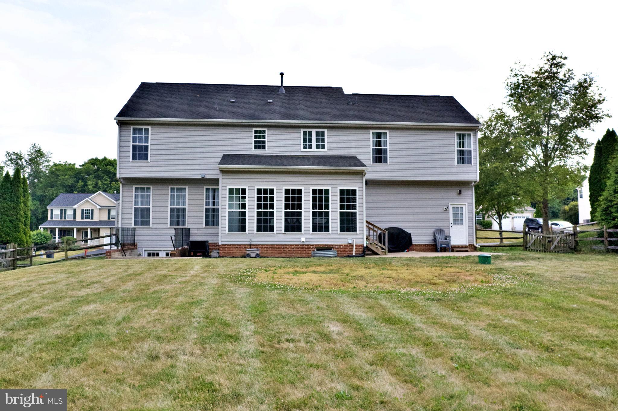 LOCUST HILL - Residential