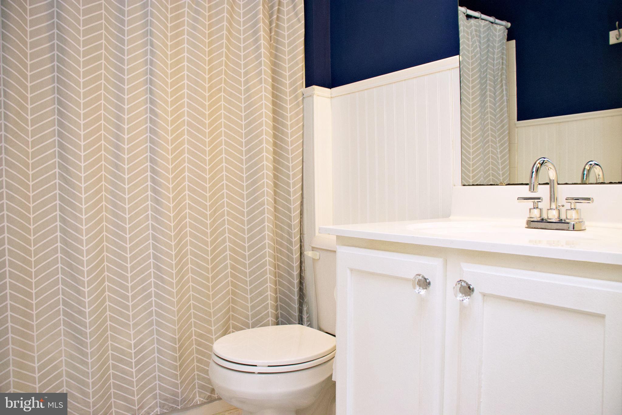 LOCUST HILL - Residential