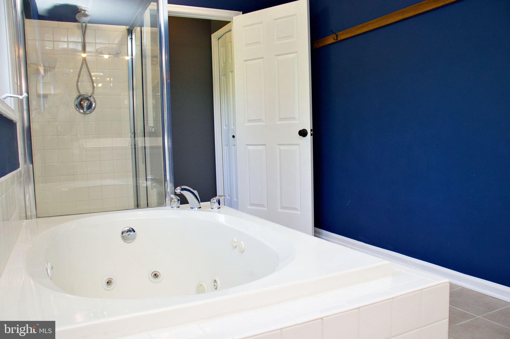 LOCUST HILL - Residential