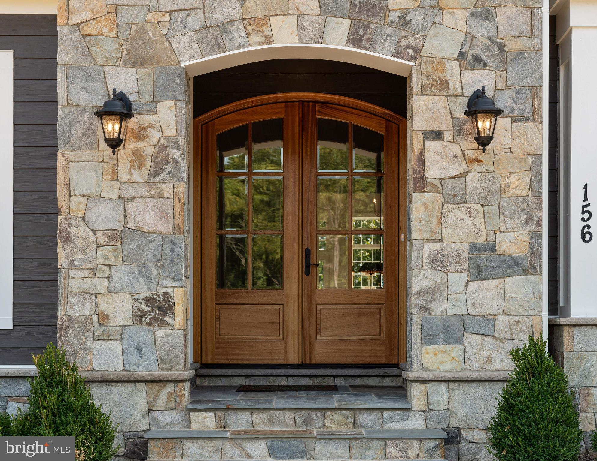 SNICKERSVILLE - Residential