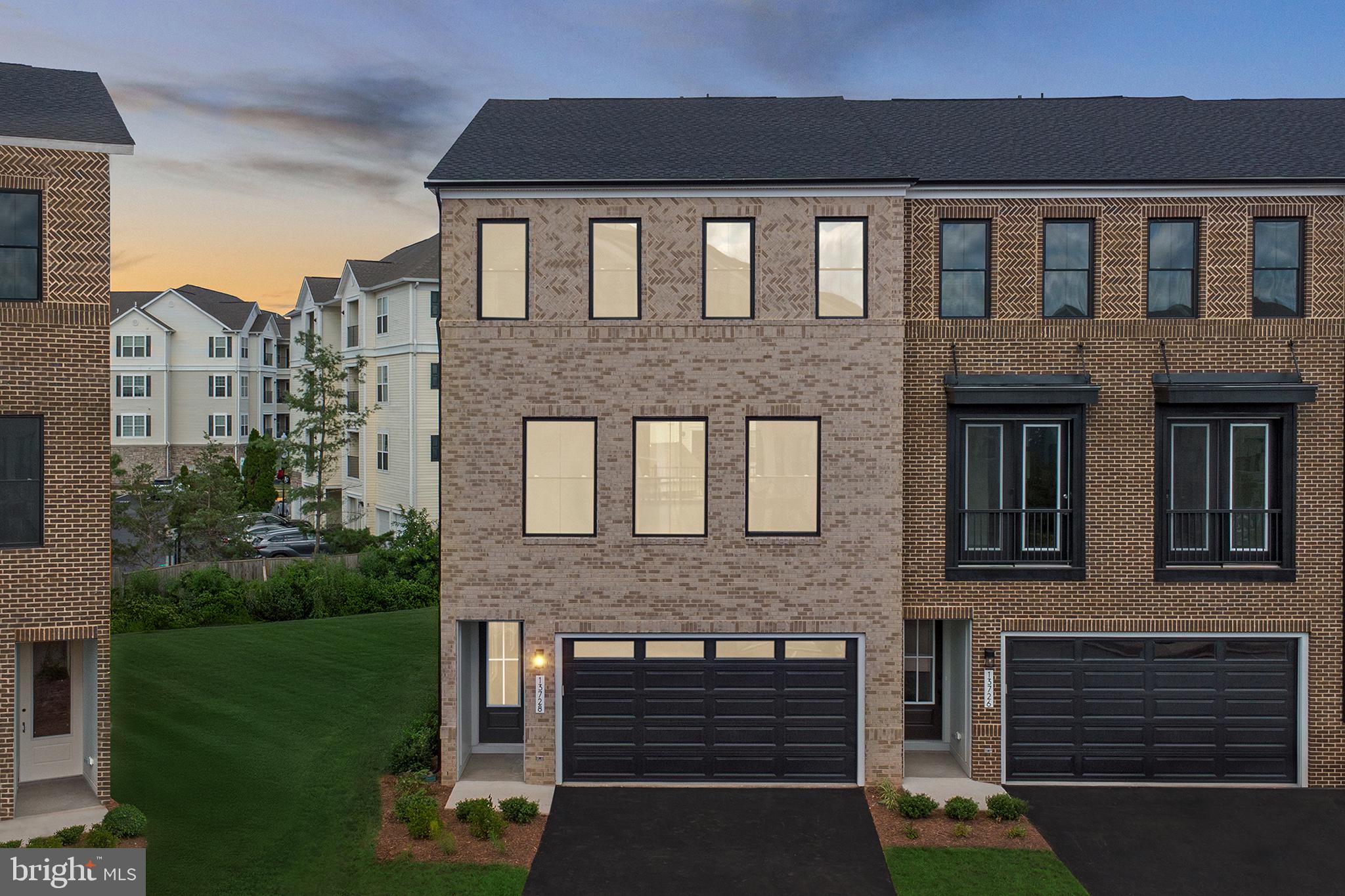 13728 AVIATION PLACE