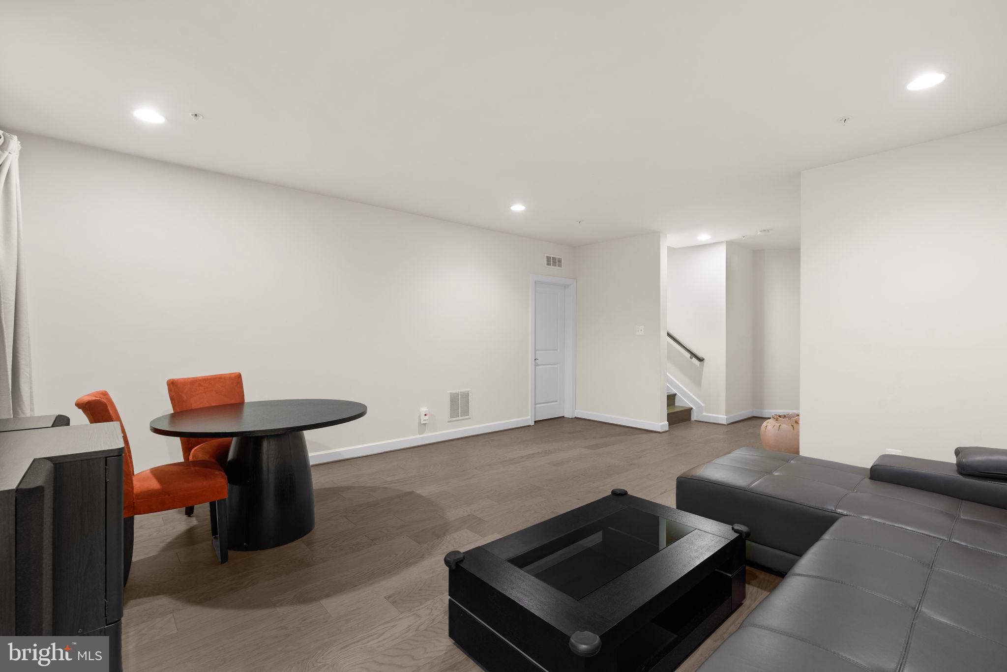 VILLAGES AT TURF VALLEY - Residential