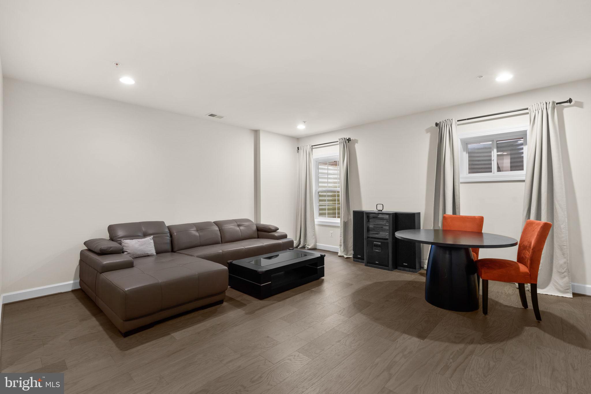 VILLAGES AT TURF VALLEY - Residential