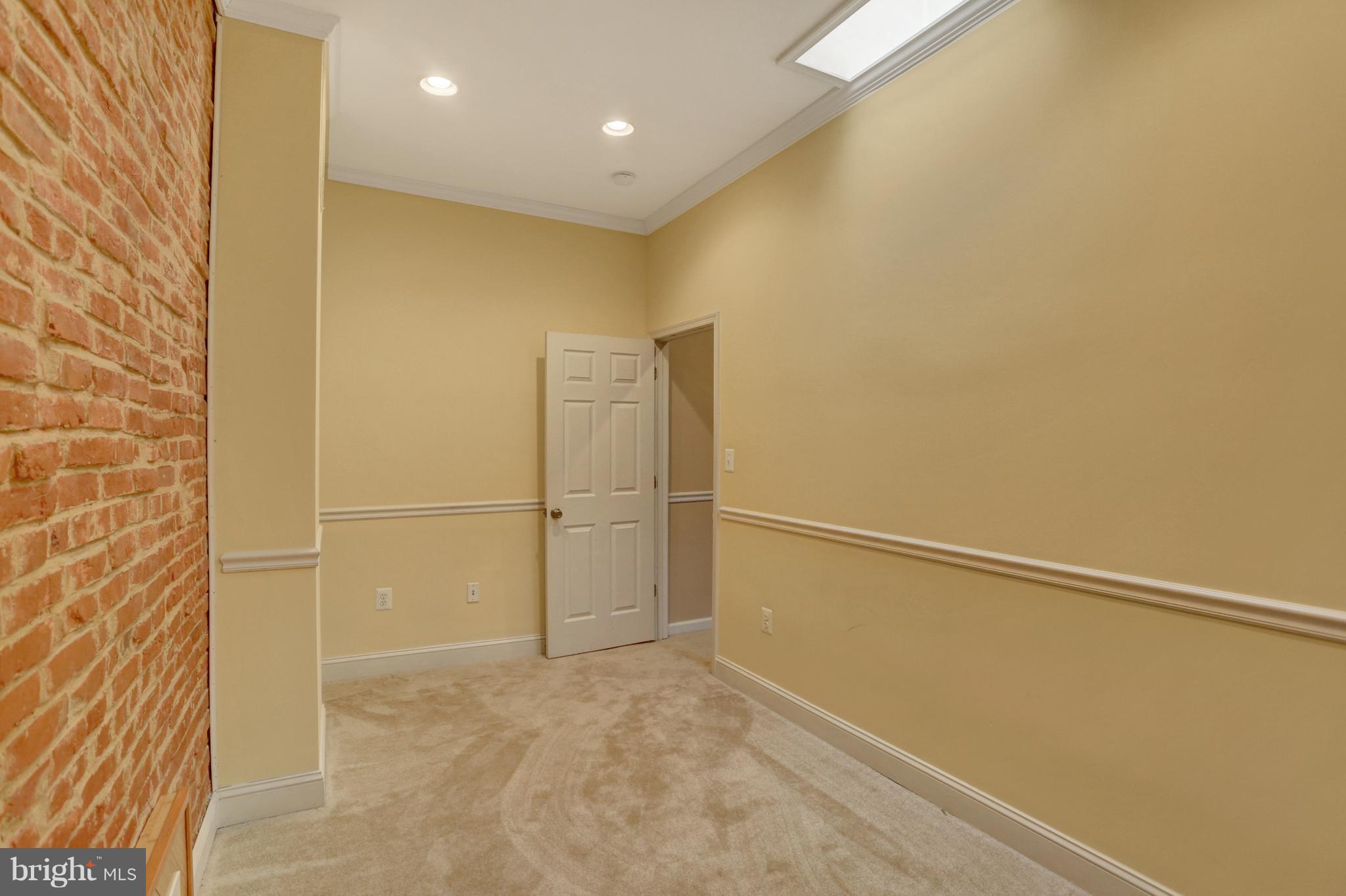 PATTERSON PARK - Residential Lease