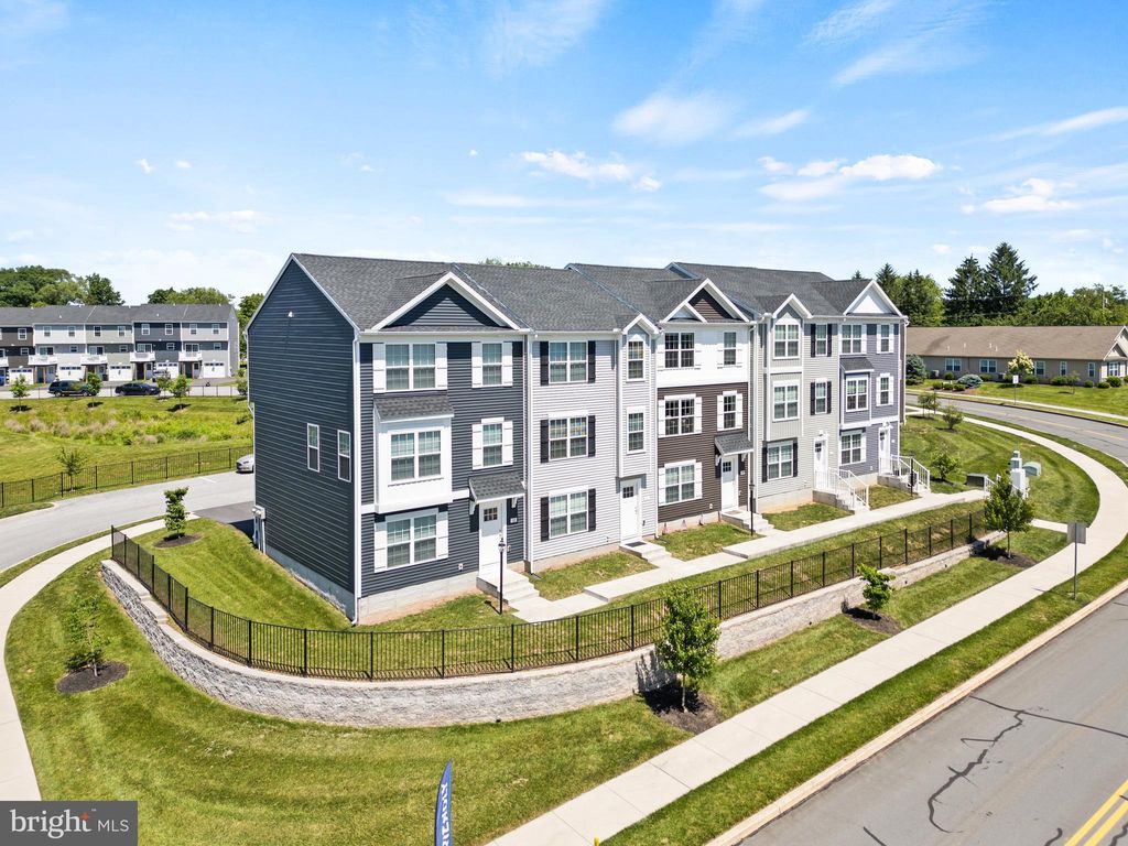 Photo of 74 Overshot Ln, GETTYSBURG, PA 17325 (MLS # PAAD2022218)