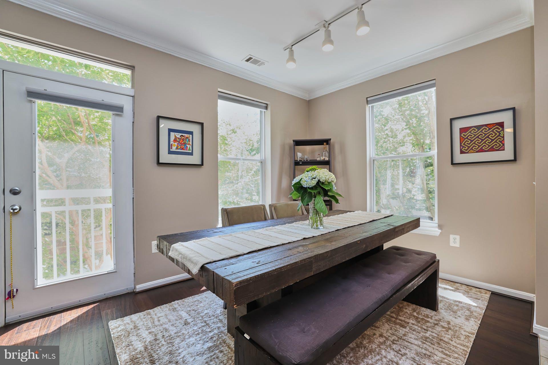 MARQUIS AT VIENNA STATION - Residential