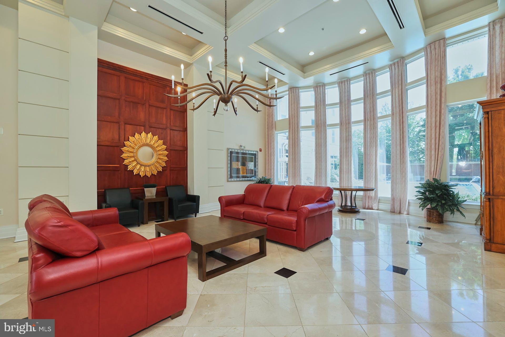 MARQUIS AT VIENNA STATION - Residential