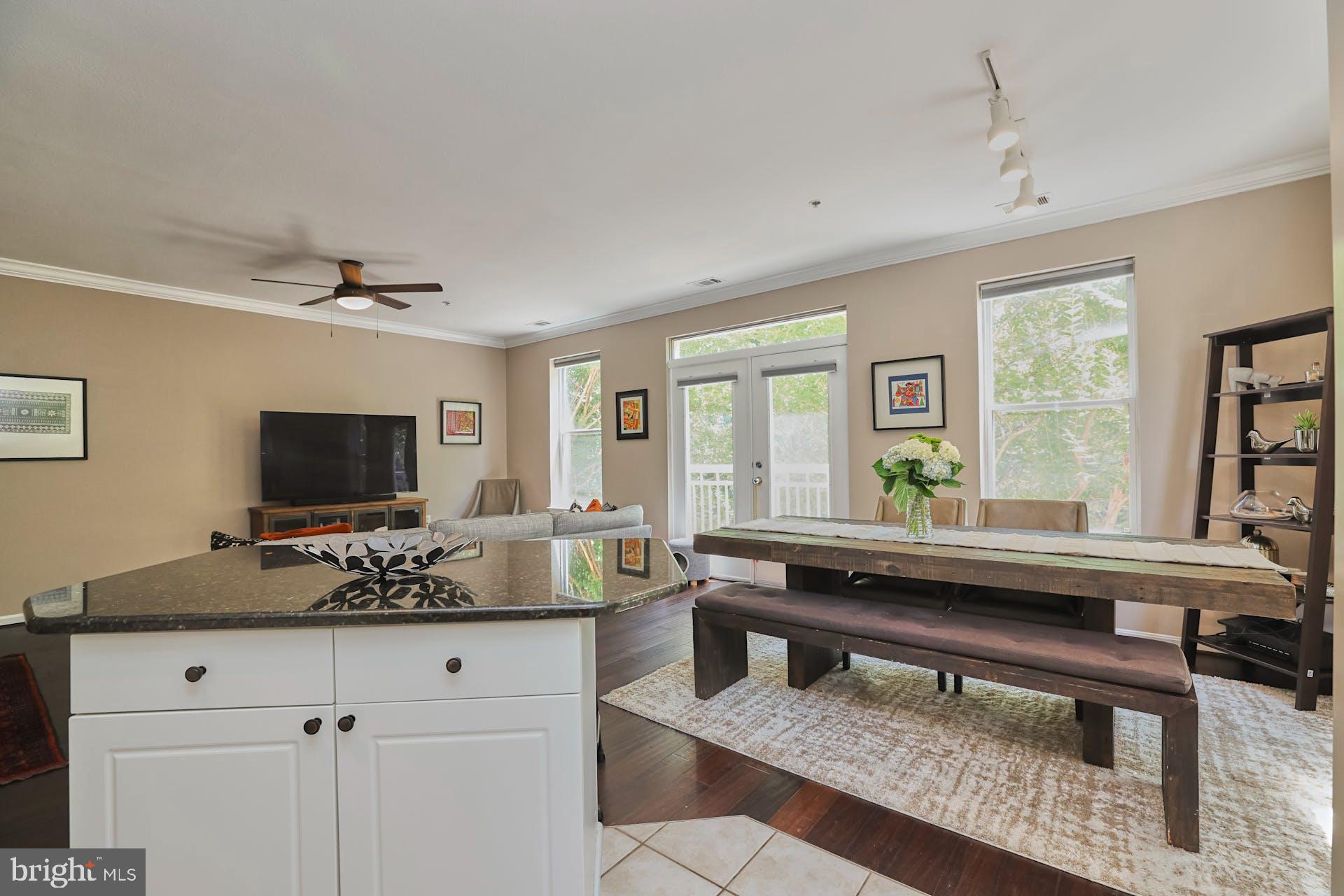 MARQUIS AT VIENNA STATION - Residential