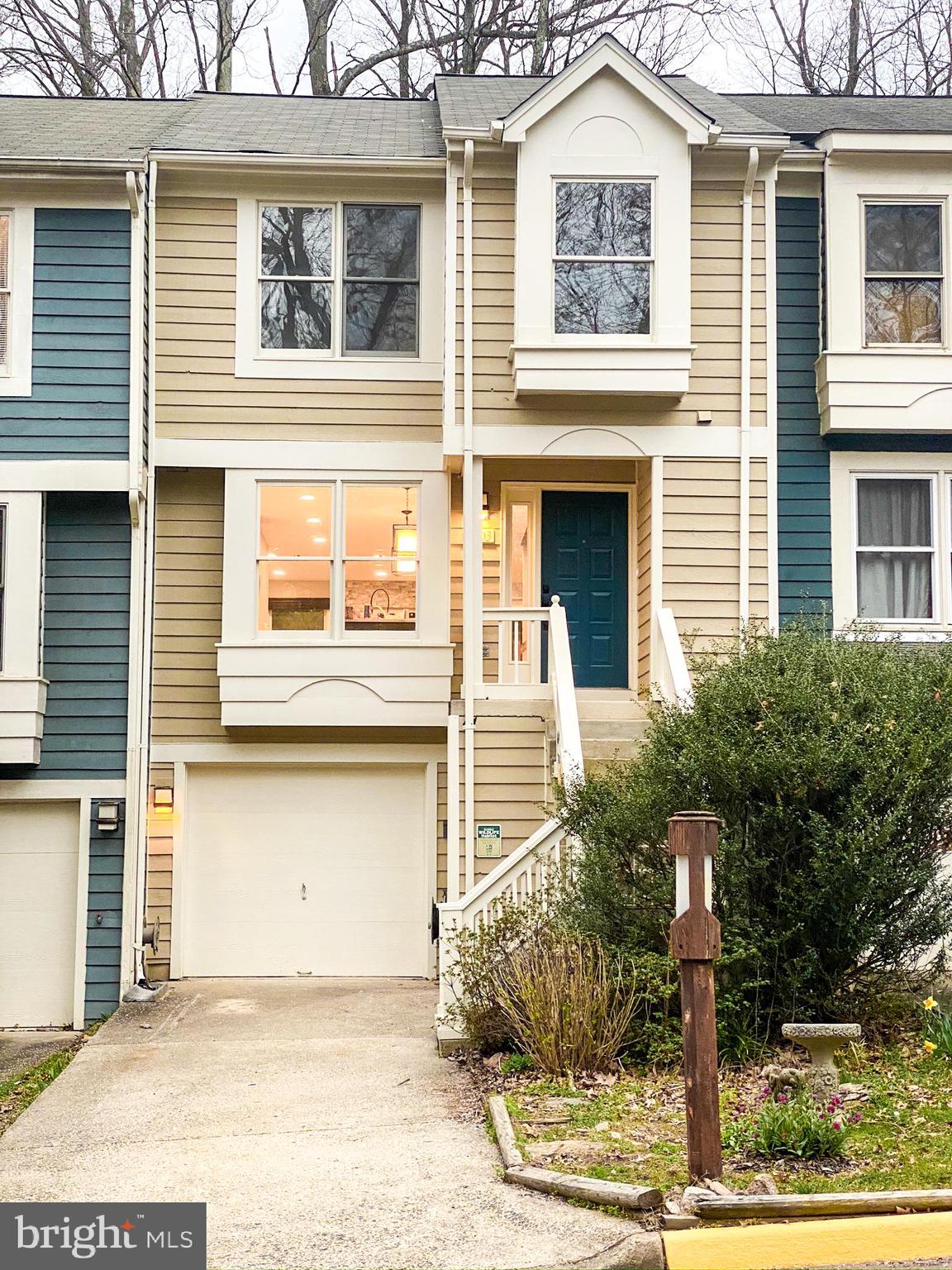 RESTON - Residential Lease