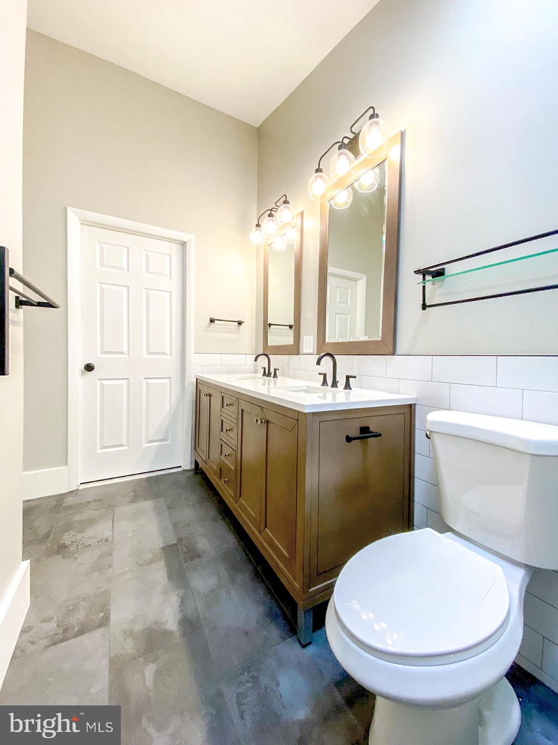 RESTON - Residential Lease