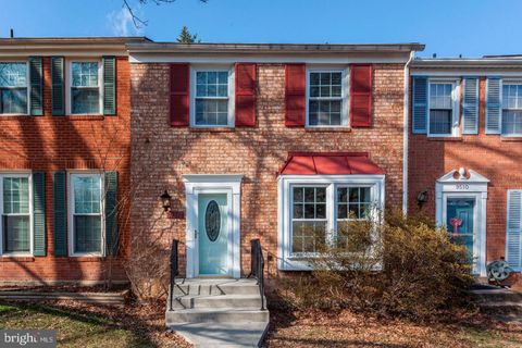 9512 MEADOW GROVE COURT BURKE VA 22015