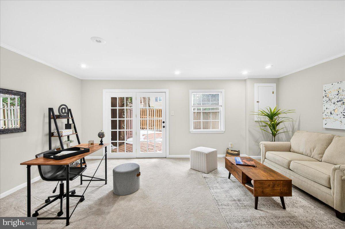 OLD MILL COMMUNITY - Residential