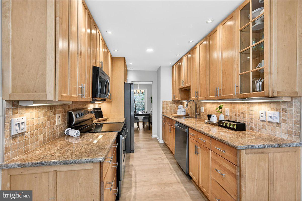 OLD MILL COMMUNITY - Residential