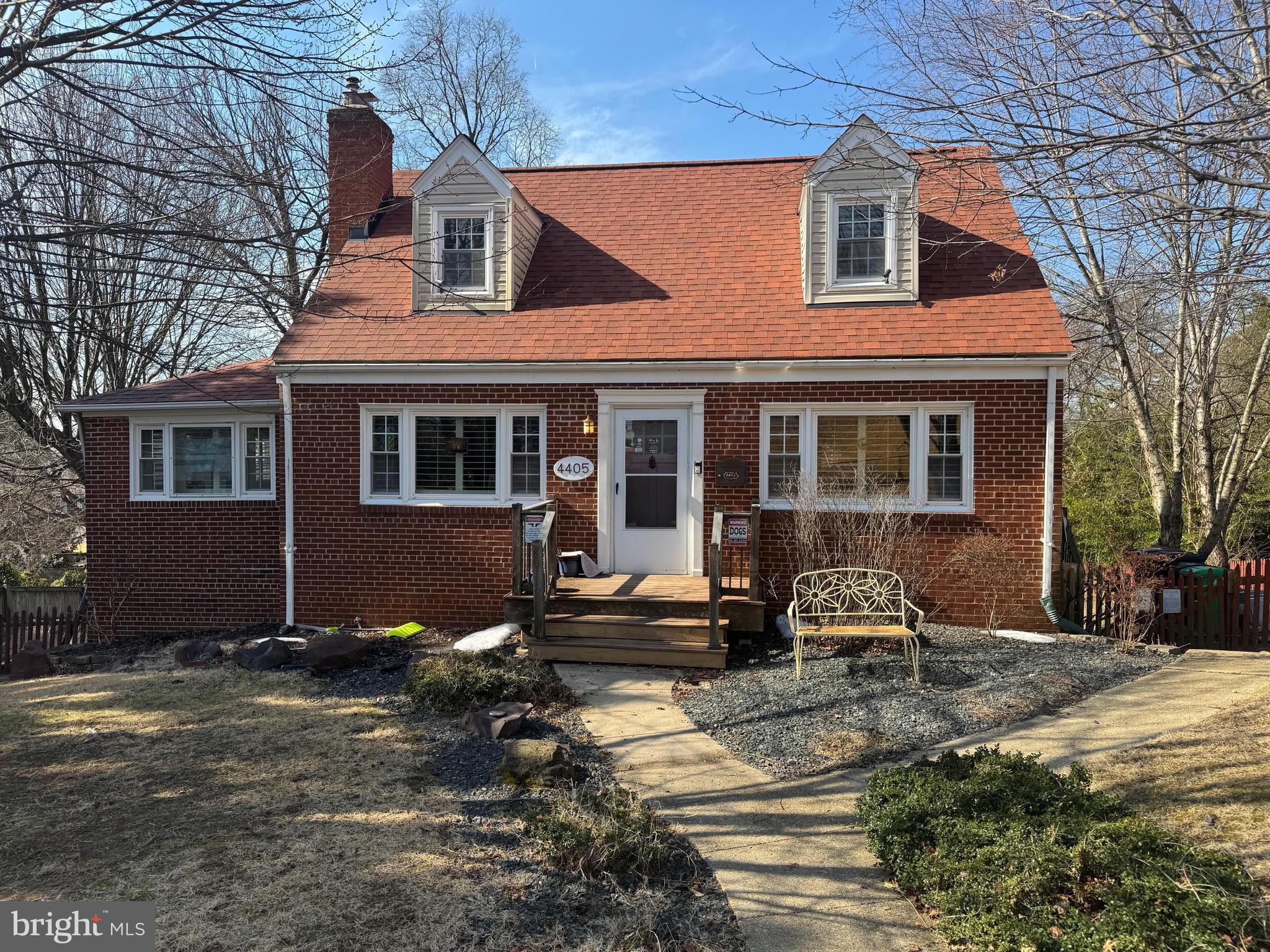 CHESTNUT HILLS - Residential