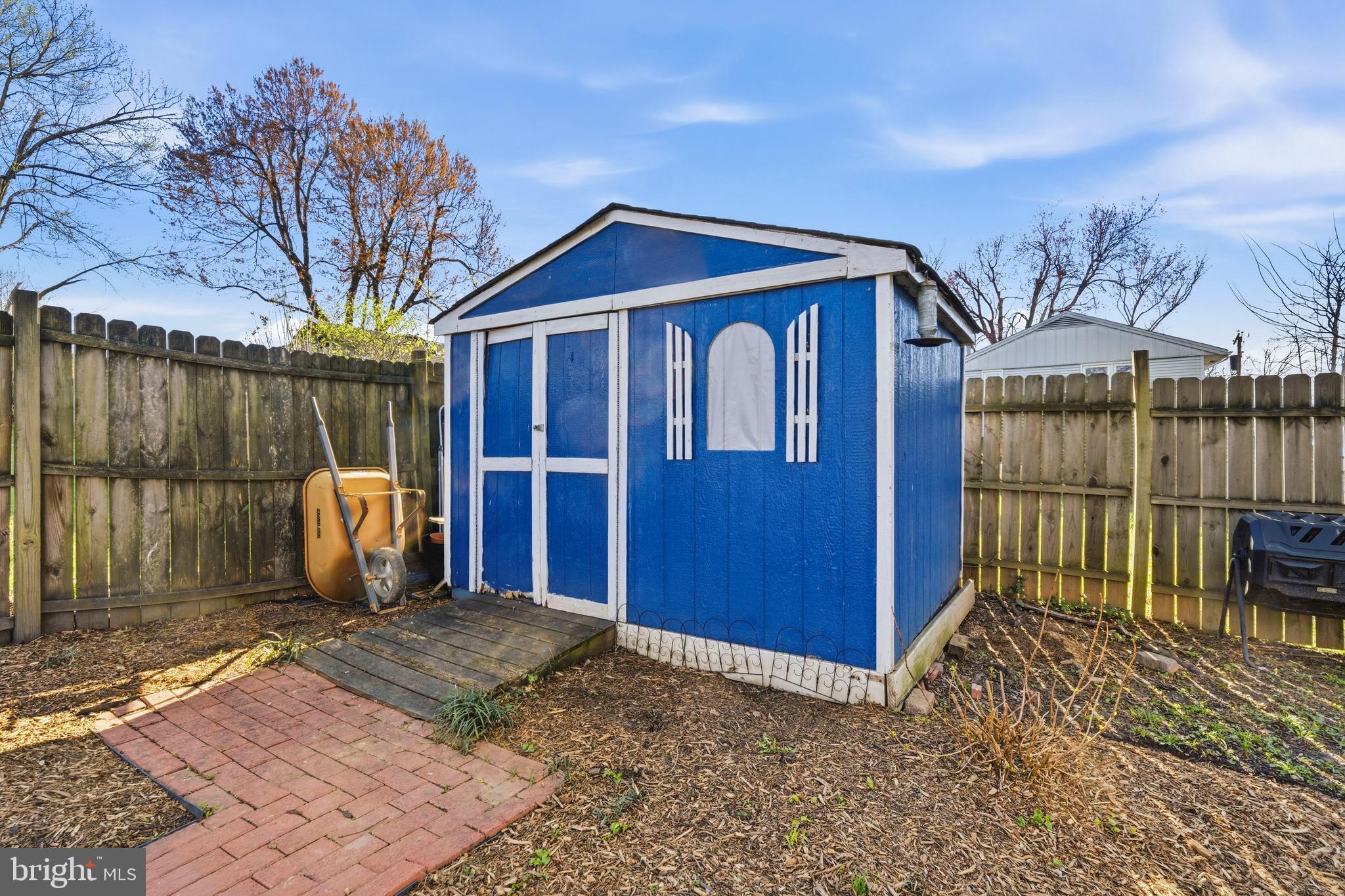 RAVENSWORTH - Residential