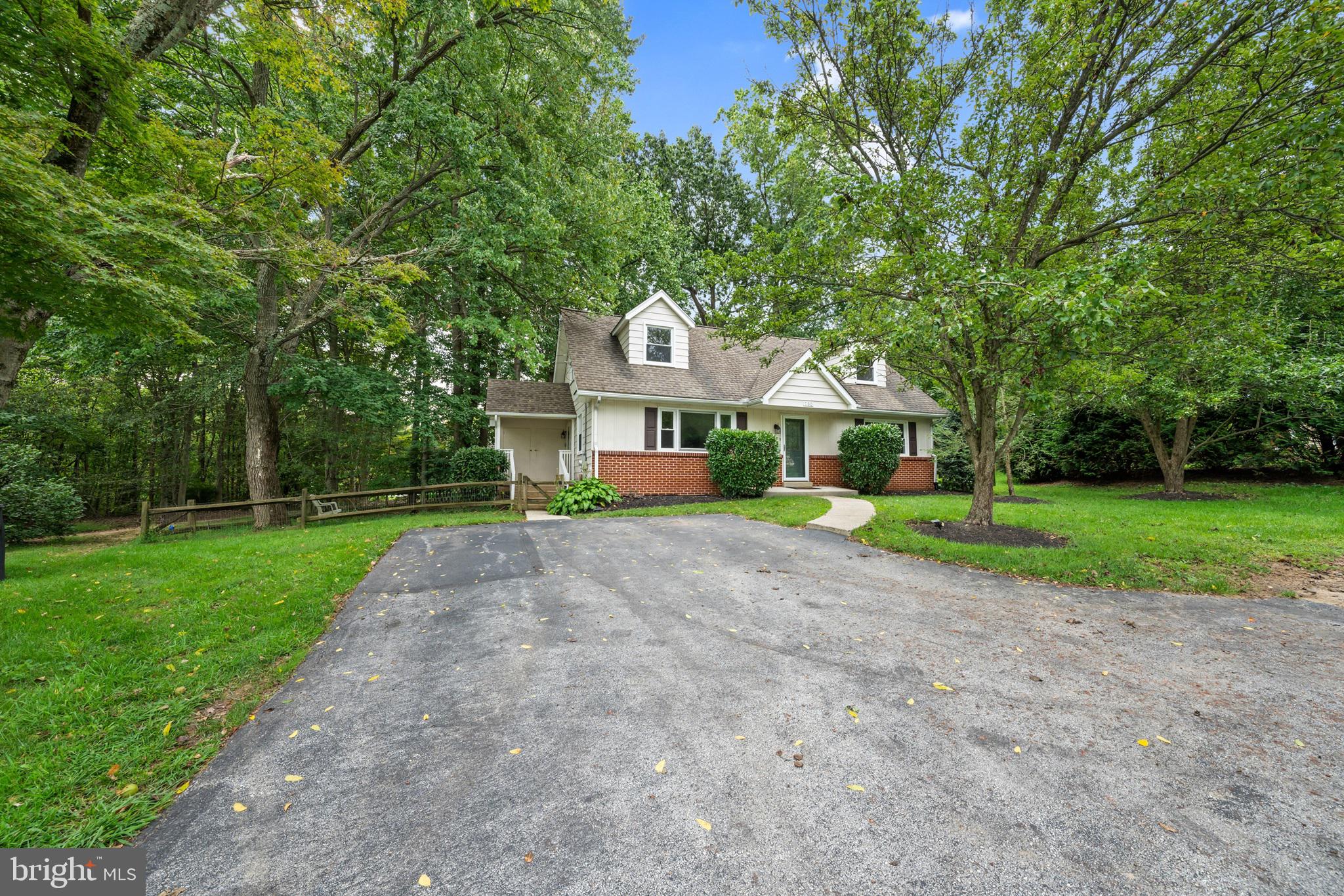 780 NAAMANS CREEK ROAD