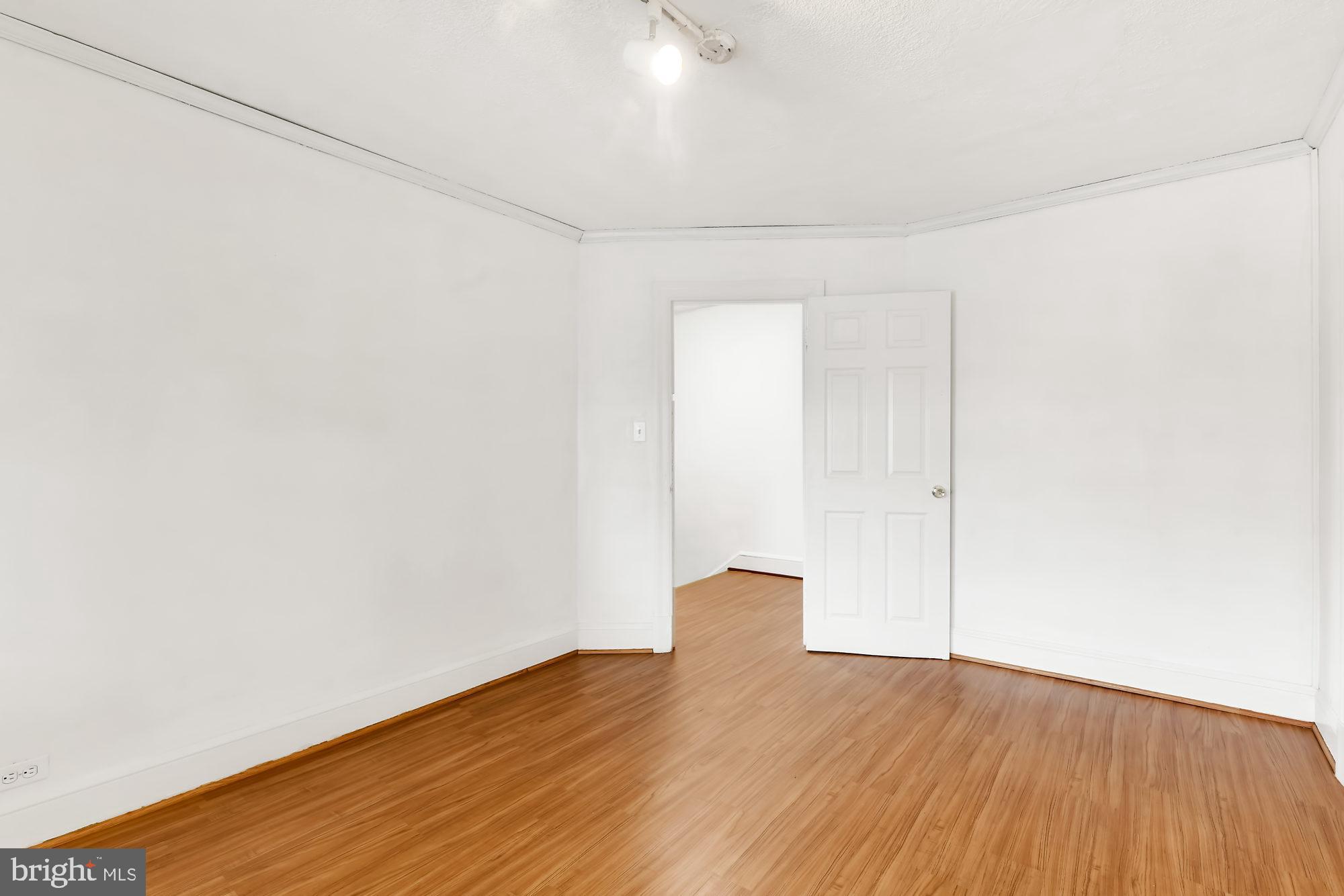 MERRIDALE LITTLE FARMS - Residential