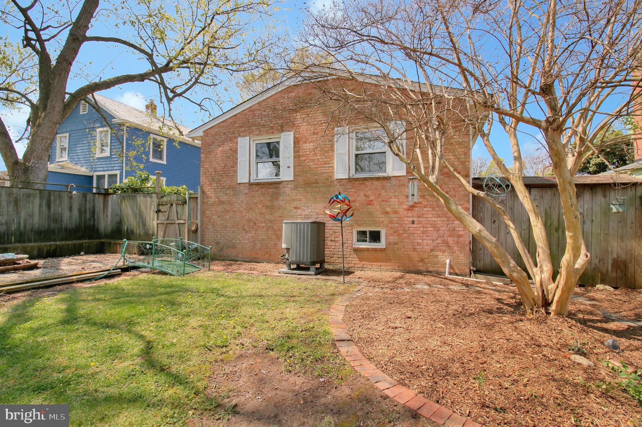 ALCOVA HEIGHTS - Residential