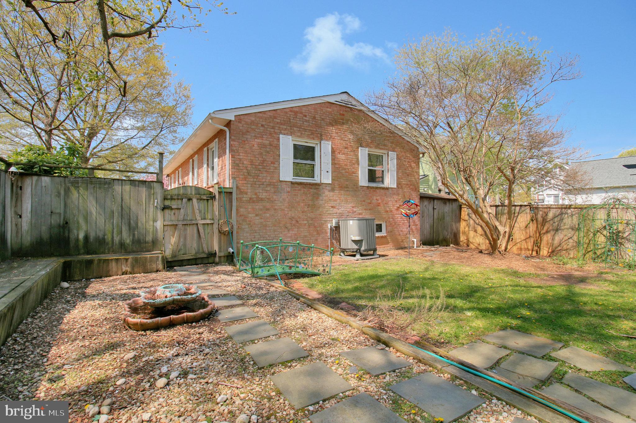 ALCOVA HEIGHTS - Residential