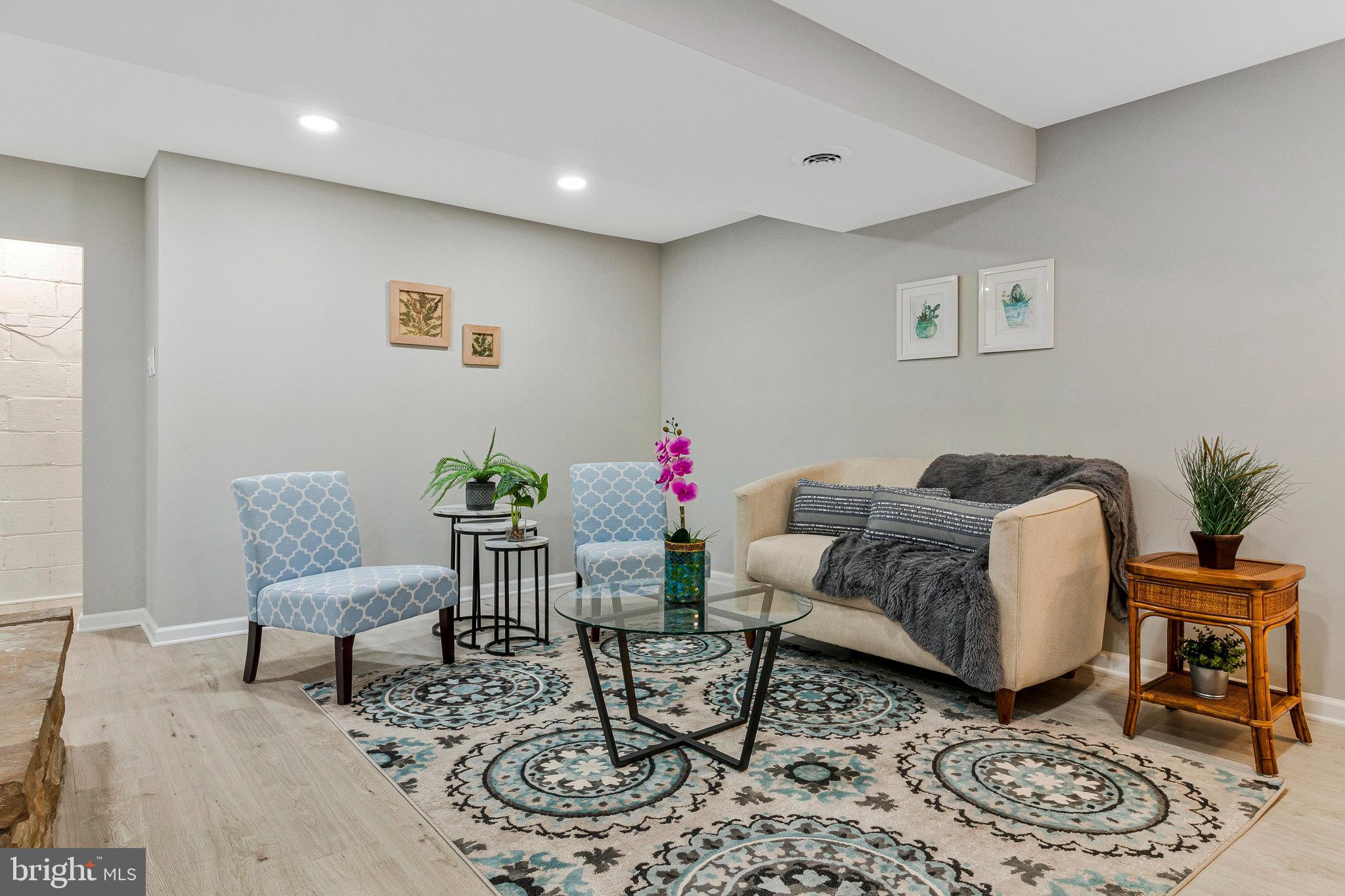 ALCOVA HEIGHTS - Residential