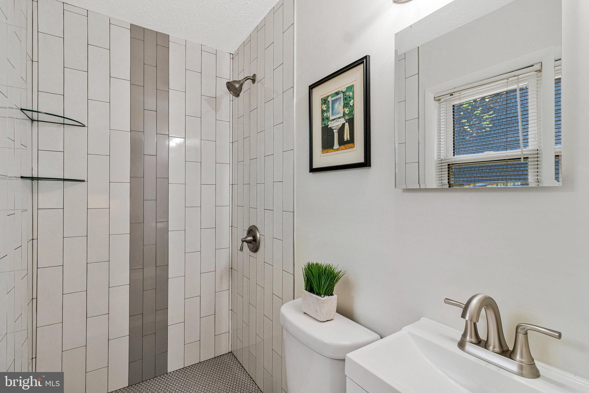 ALCOVA HEIGHTS - Residential