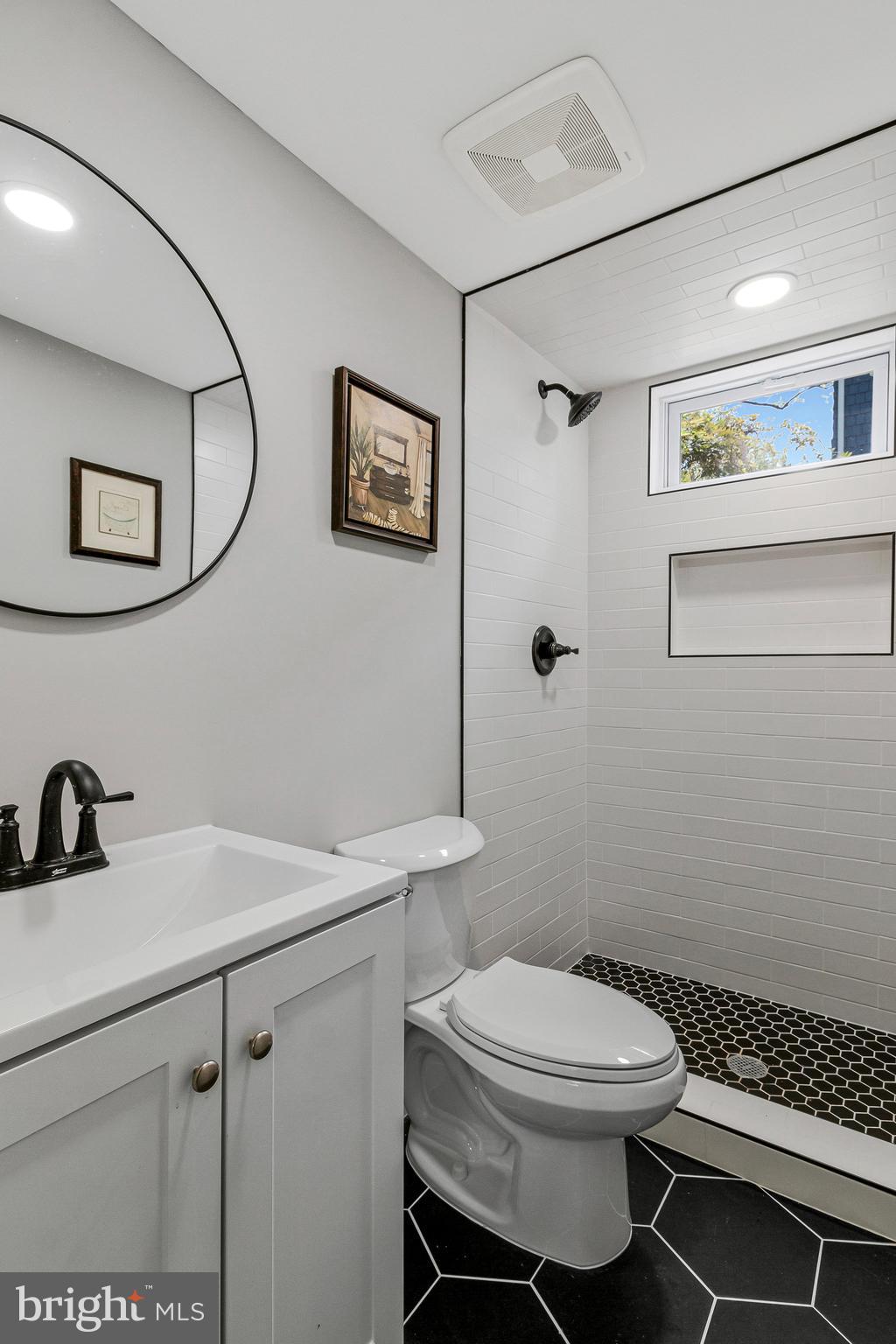 ALCOVA HEIGHTS - Residential