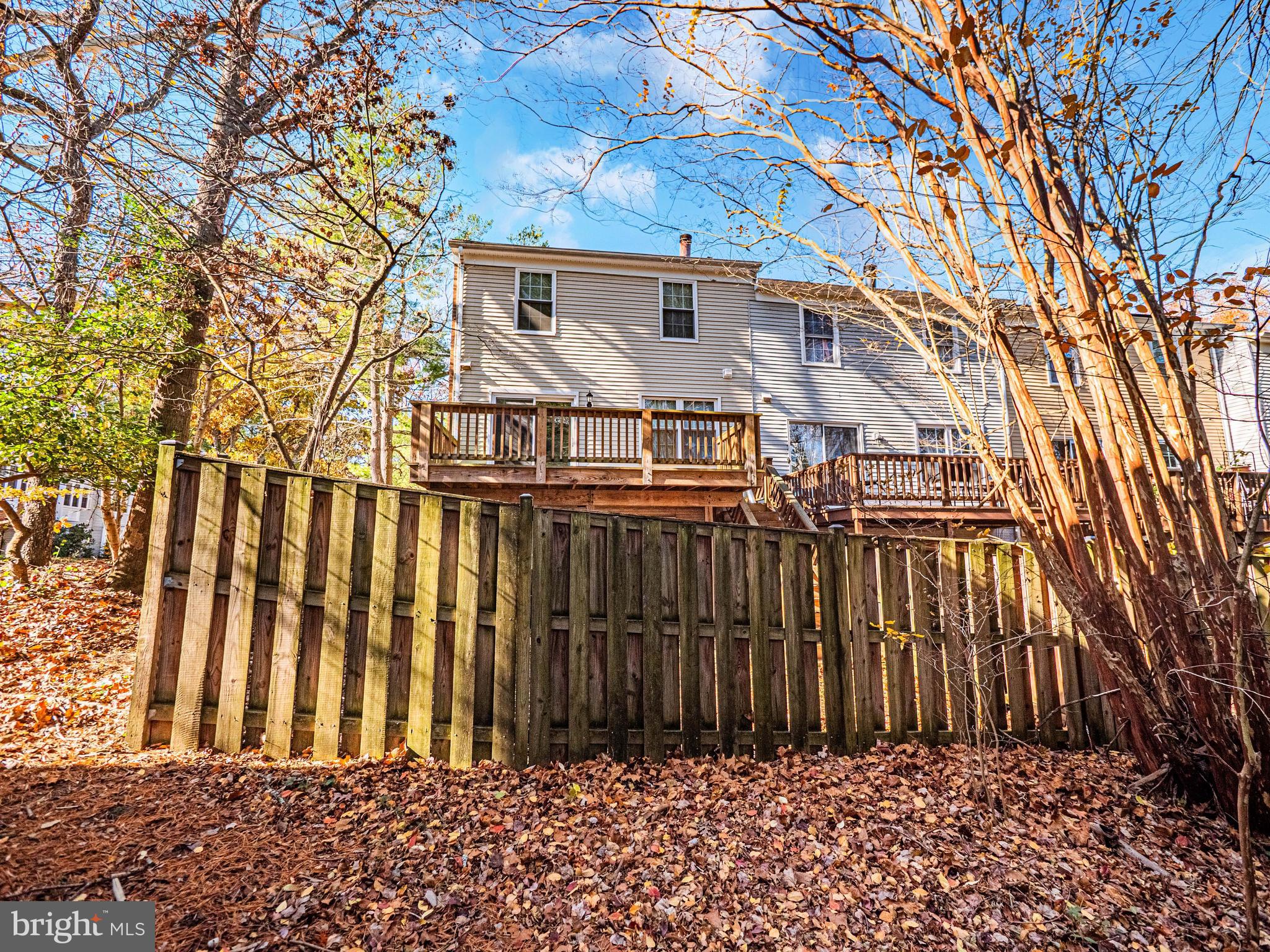 WOODLAND HILLS - Residential