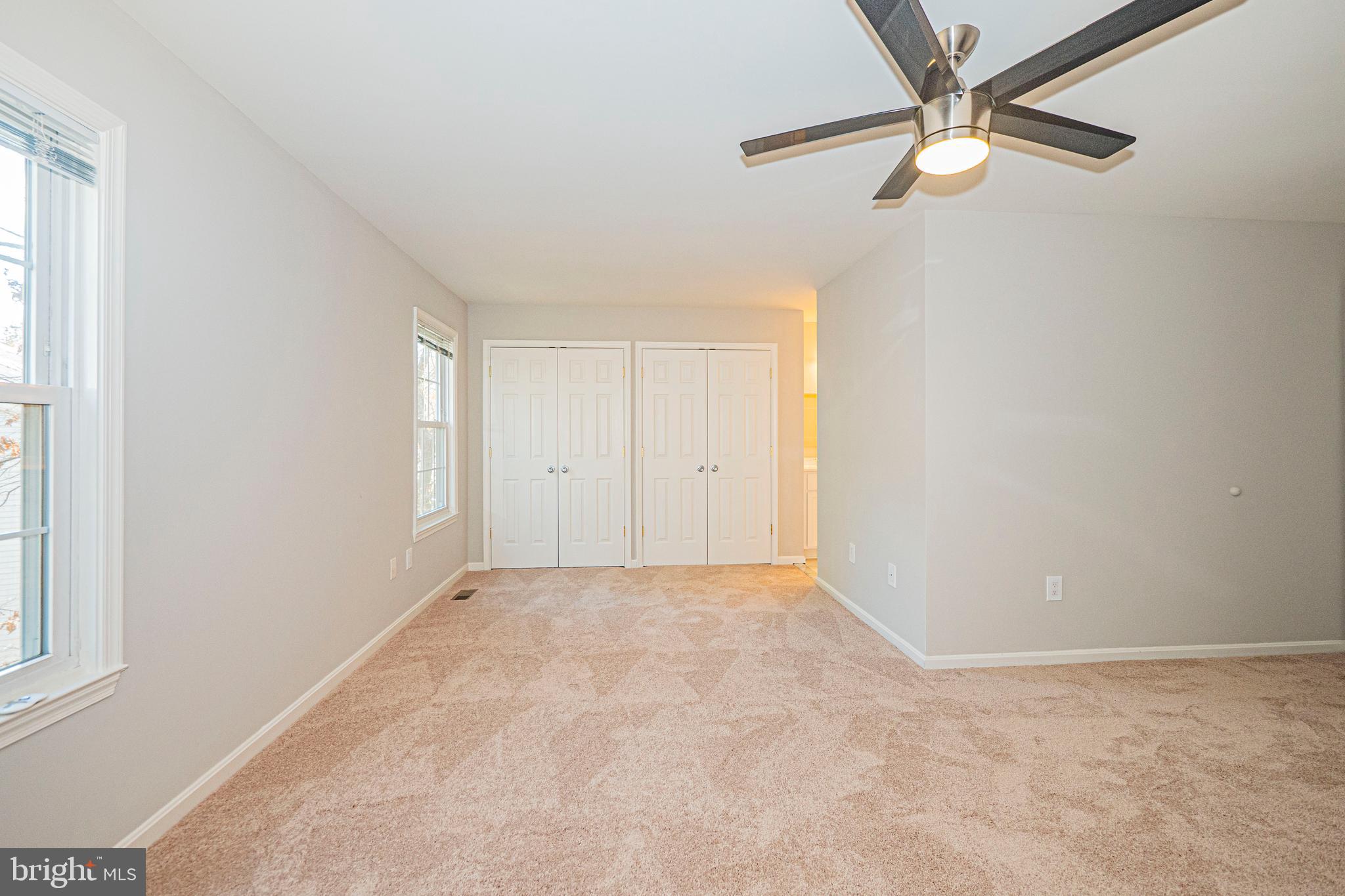 WOODLAND HILLS - Residential