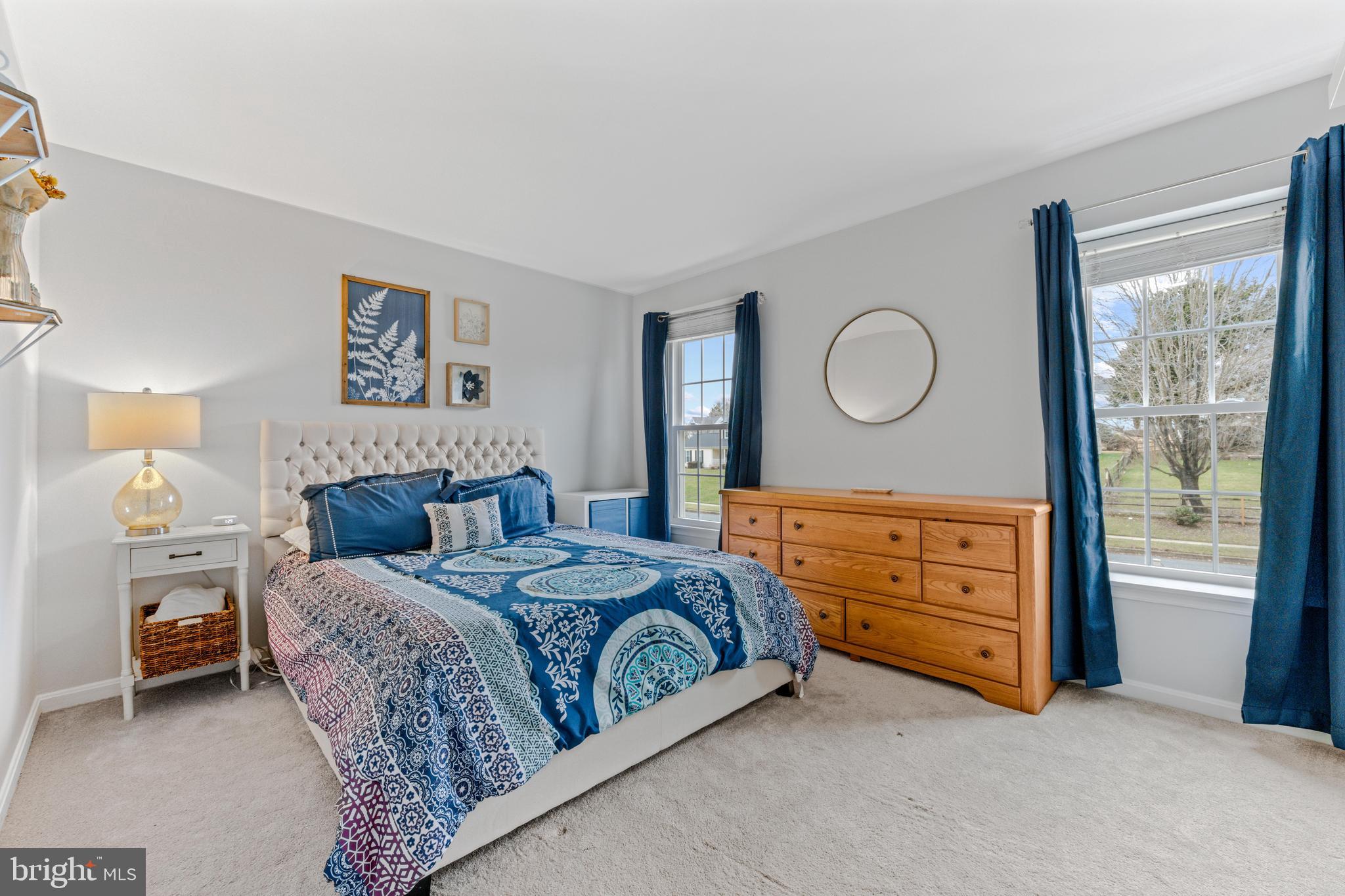 FOREST LAKES - Residential