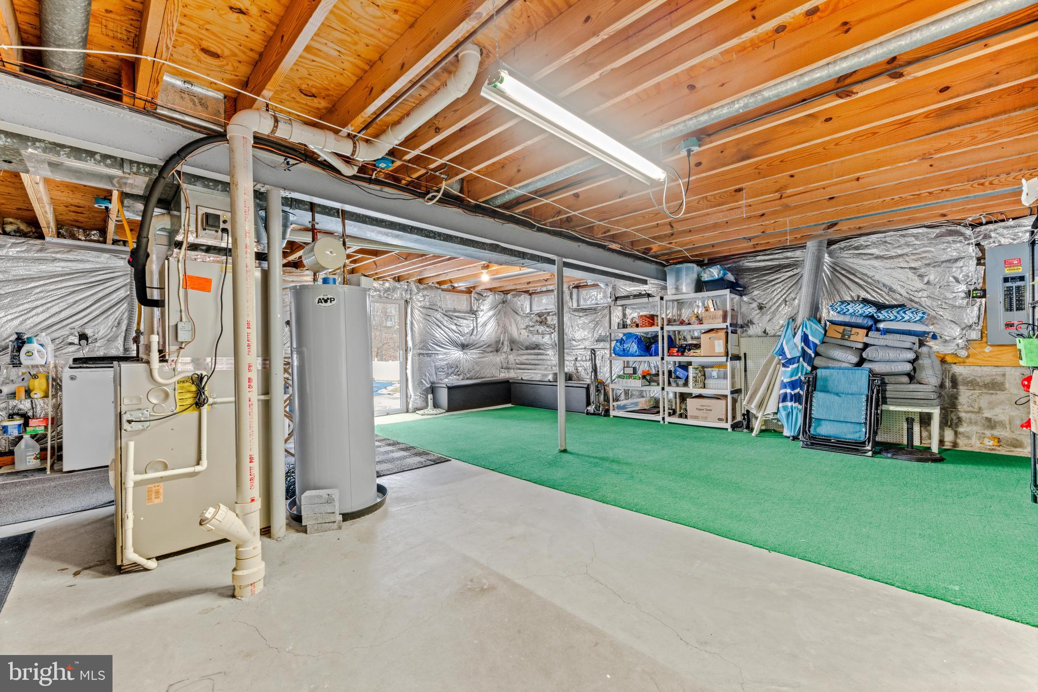 FOREST LAKES - Residential