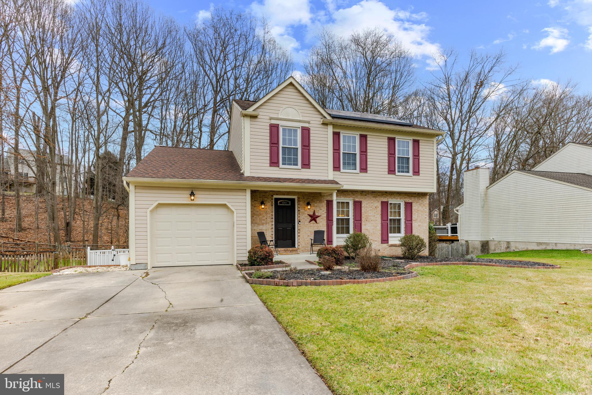 FOREST LAKES - Residential