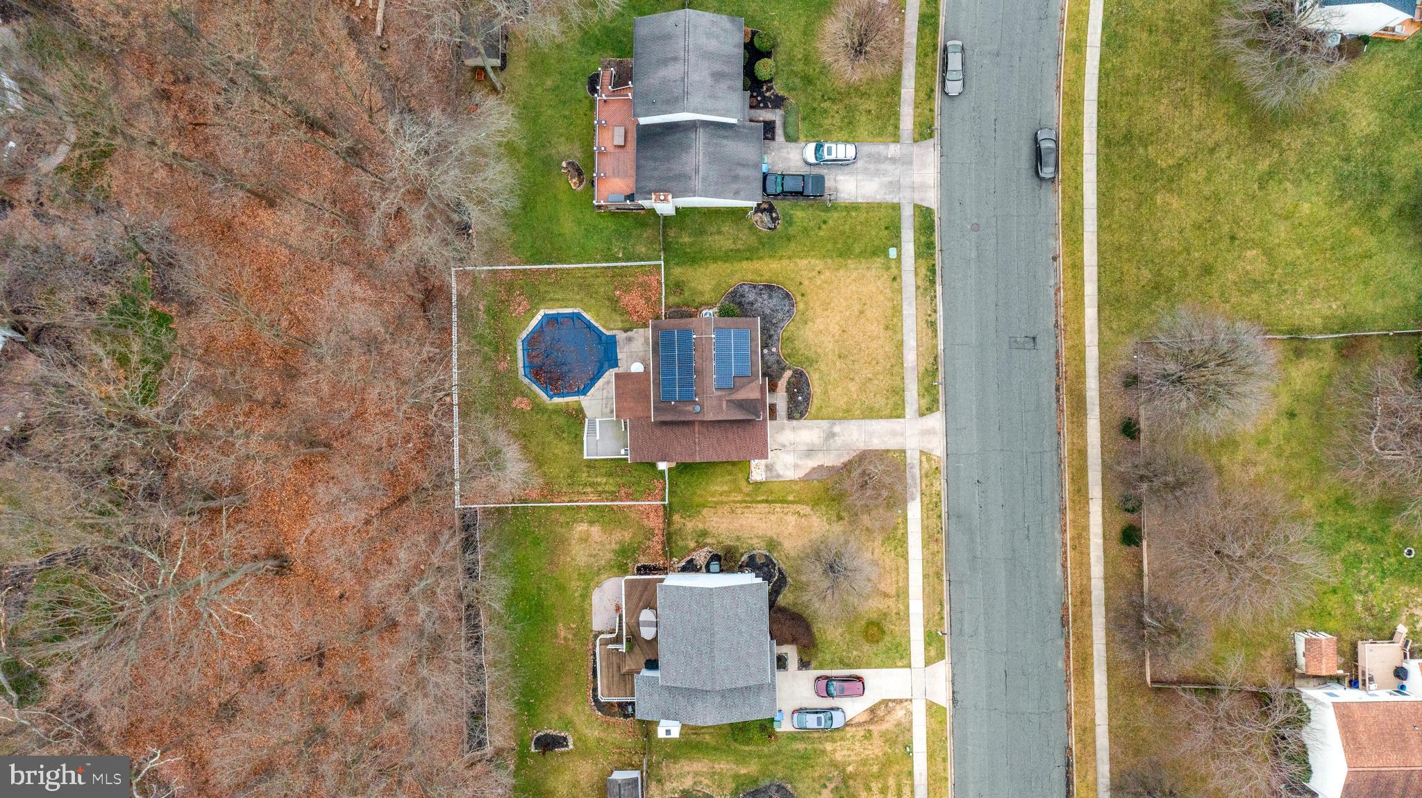 FOREST LAKES - Residential