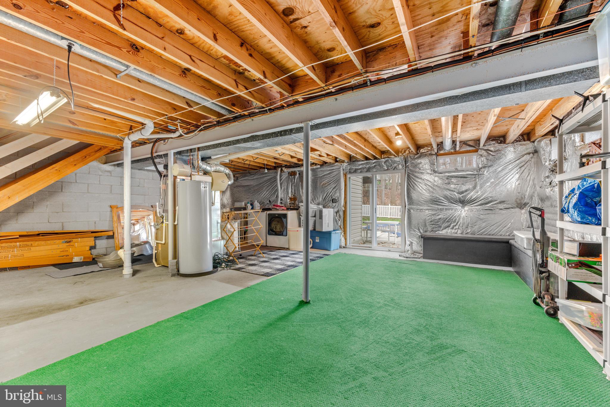 FOREST LAKES - Residential