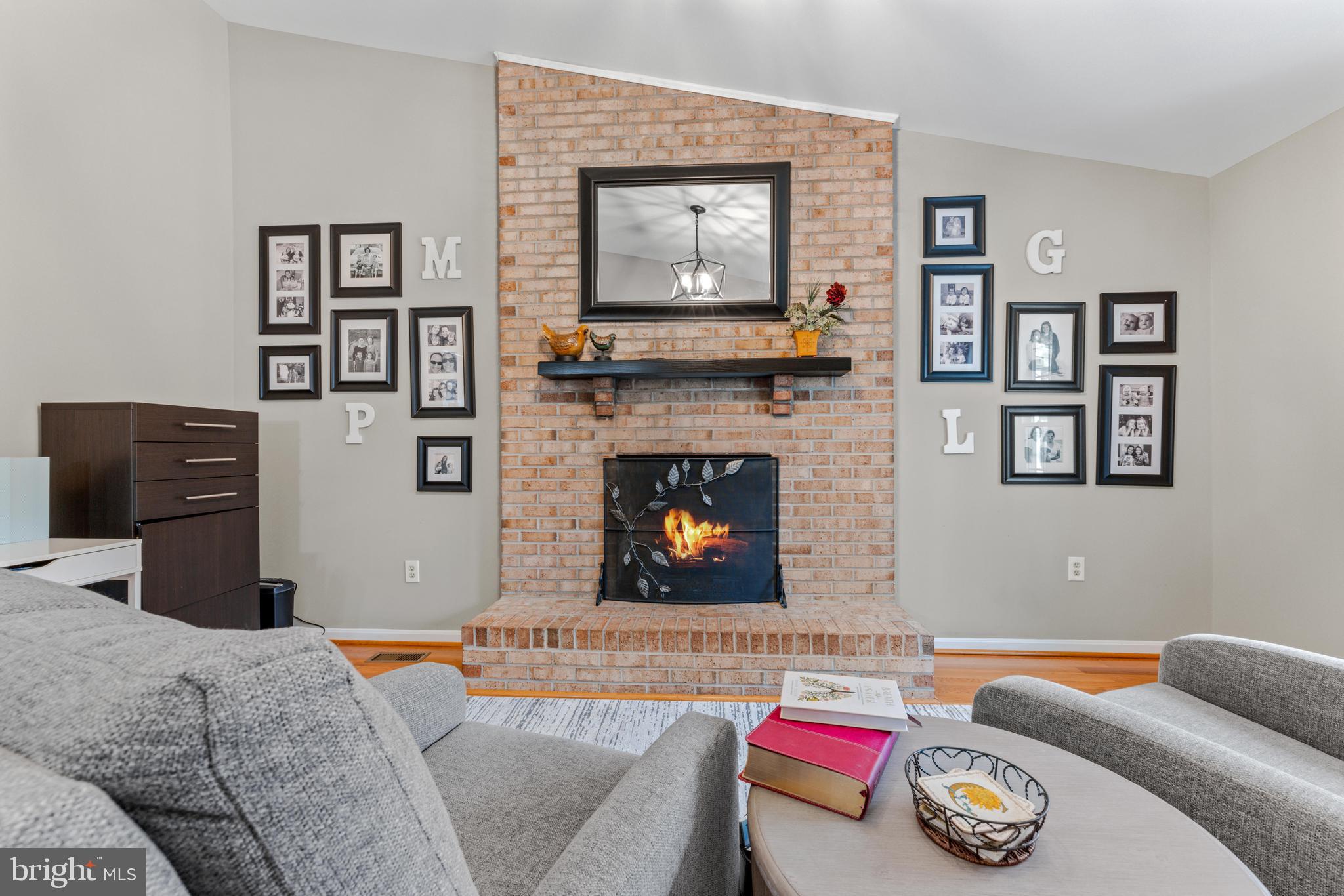 FOREST LAKES - Residential