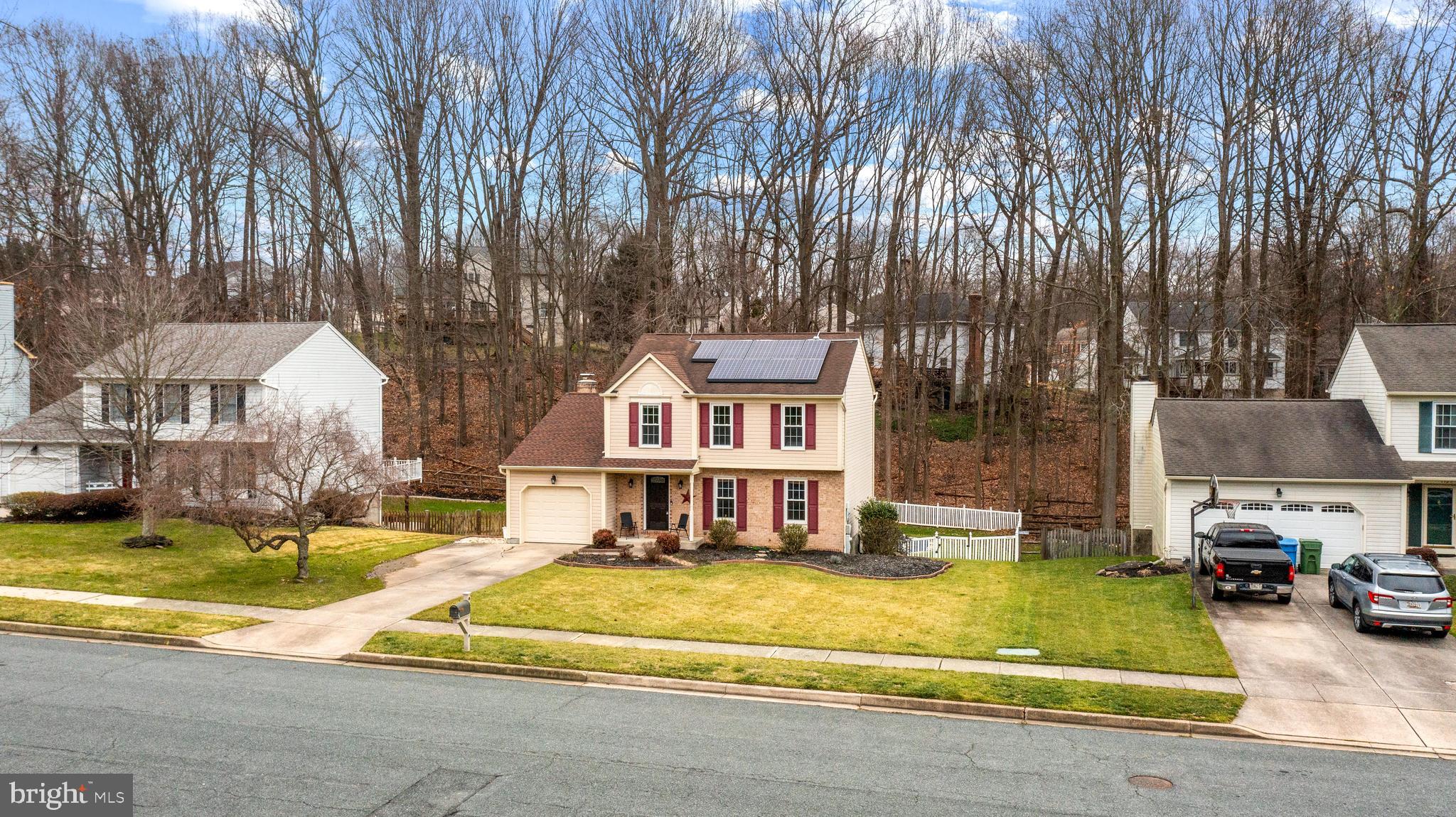 FOREST LAKES - Residential