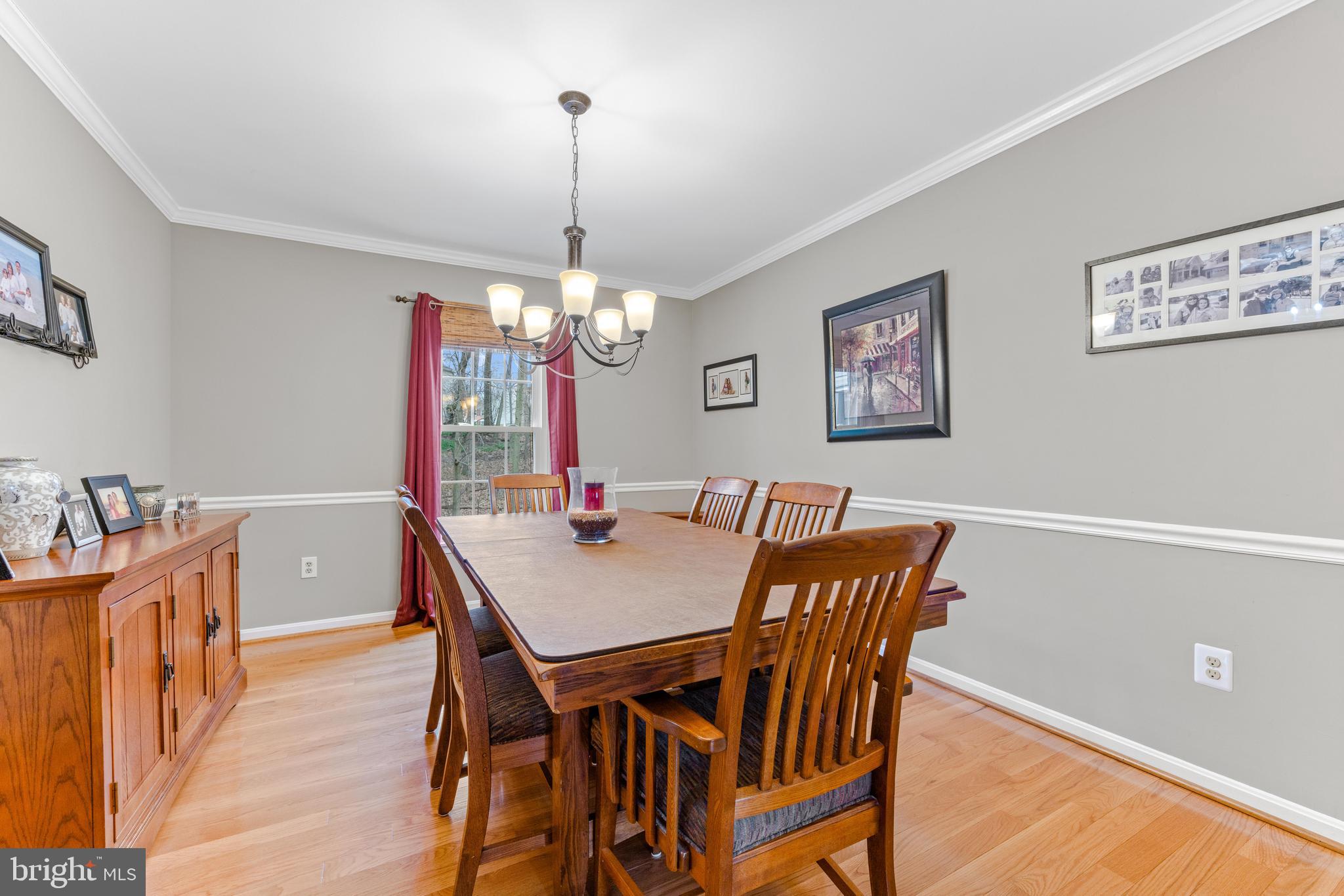 FOREST LAKES - Residential