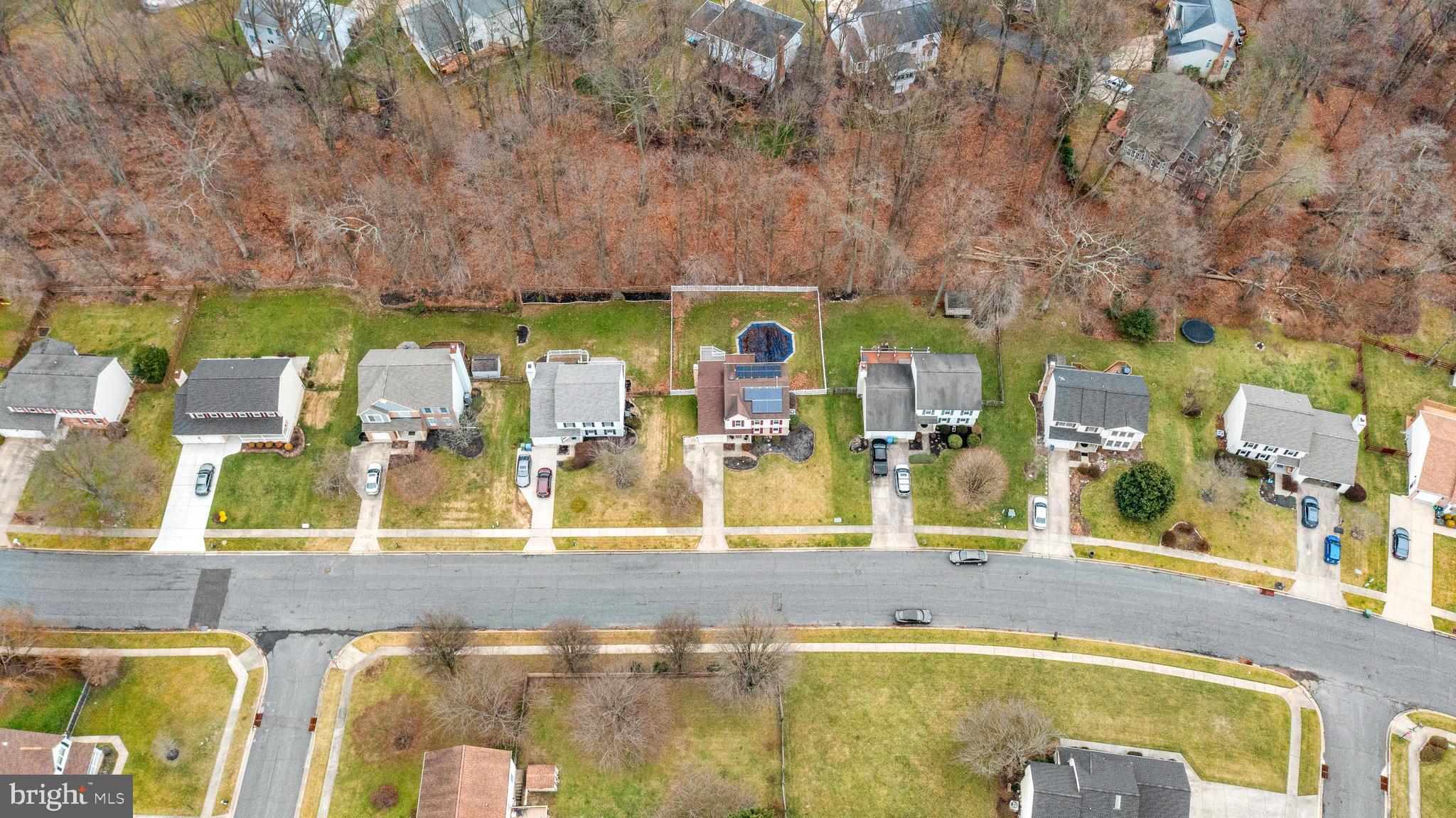 FOREST LAKES - Residential