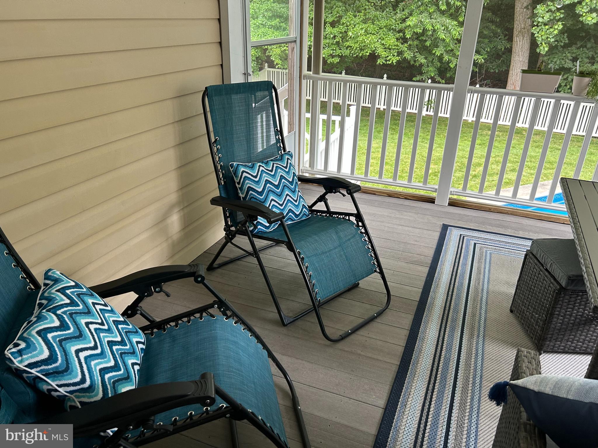 FOREST LAKES - Residential