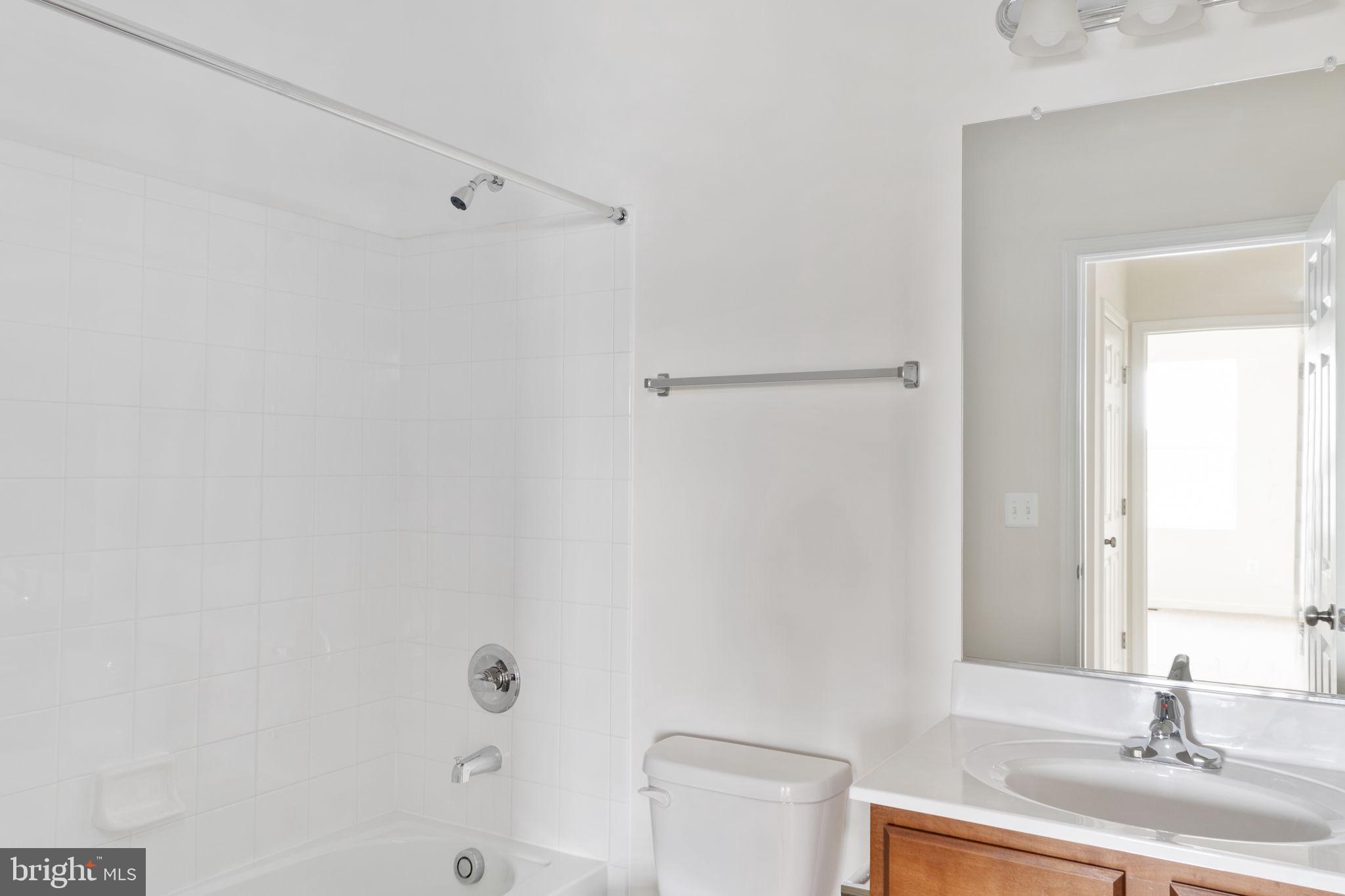 STONEWALL - Residential Lease