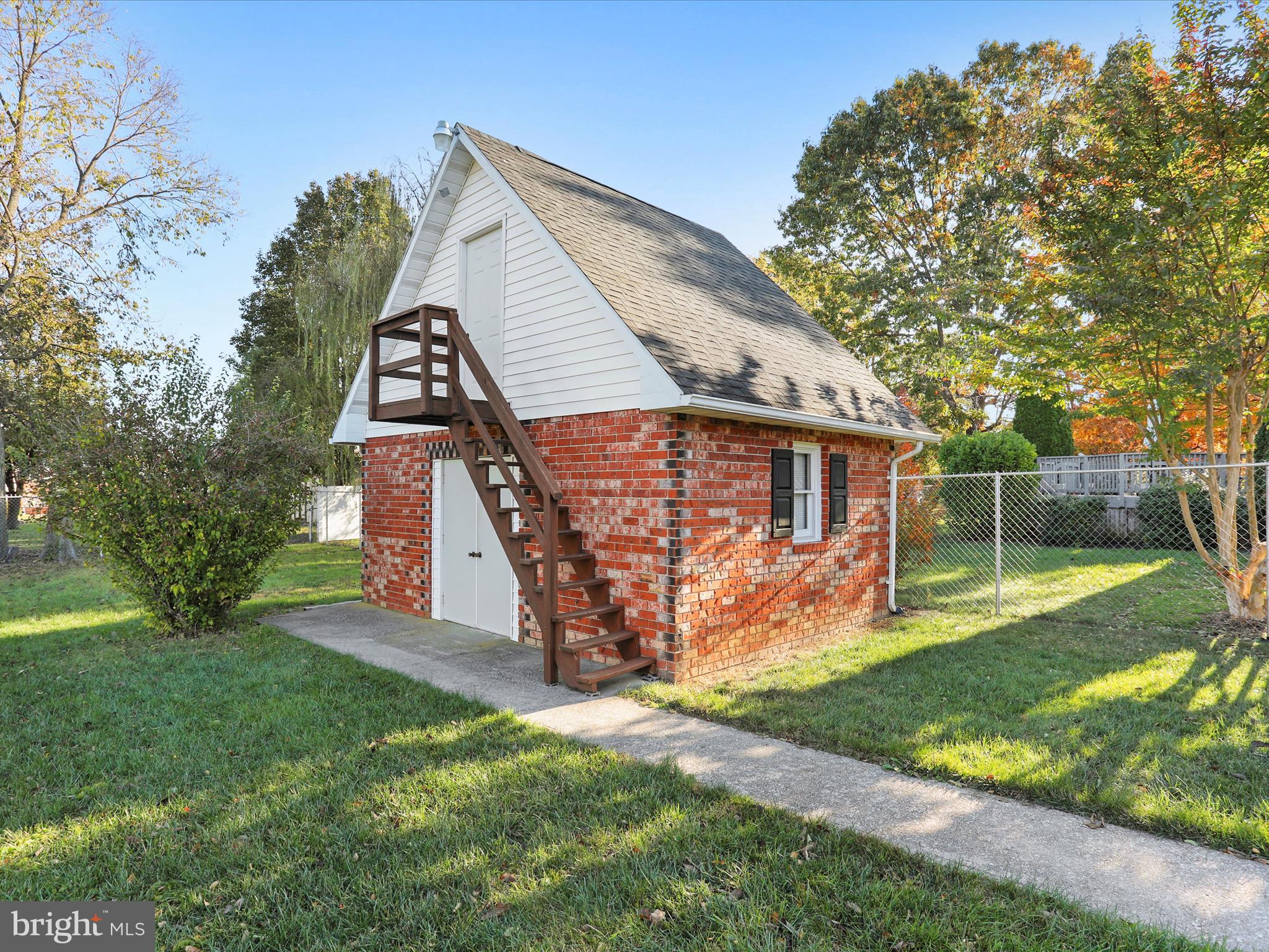 SKY-LIN PARK - Residential