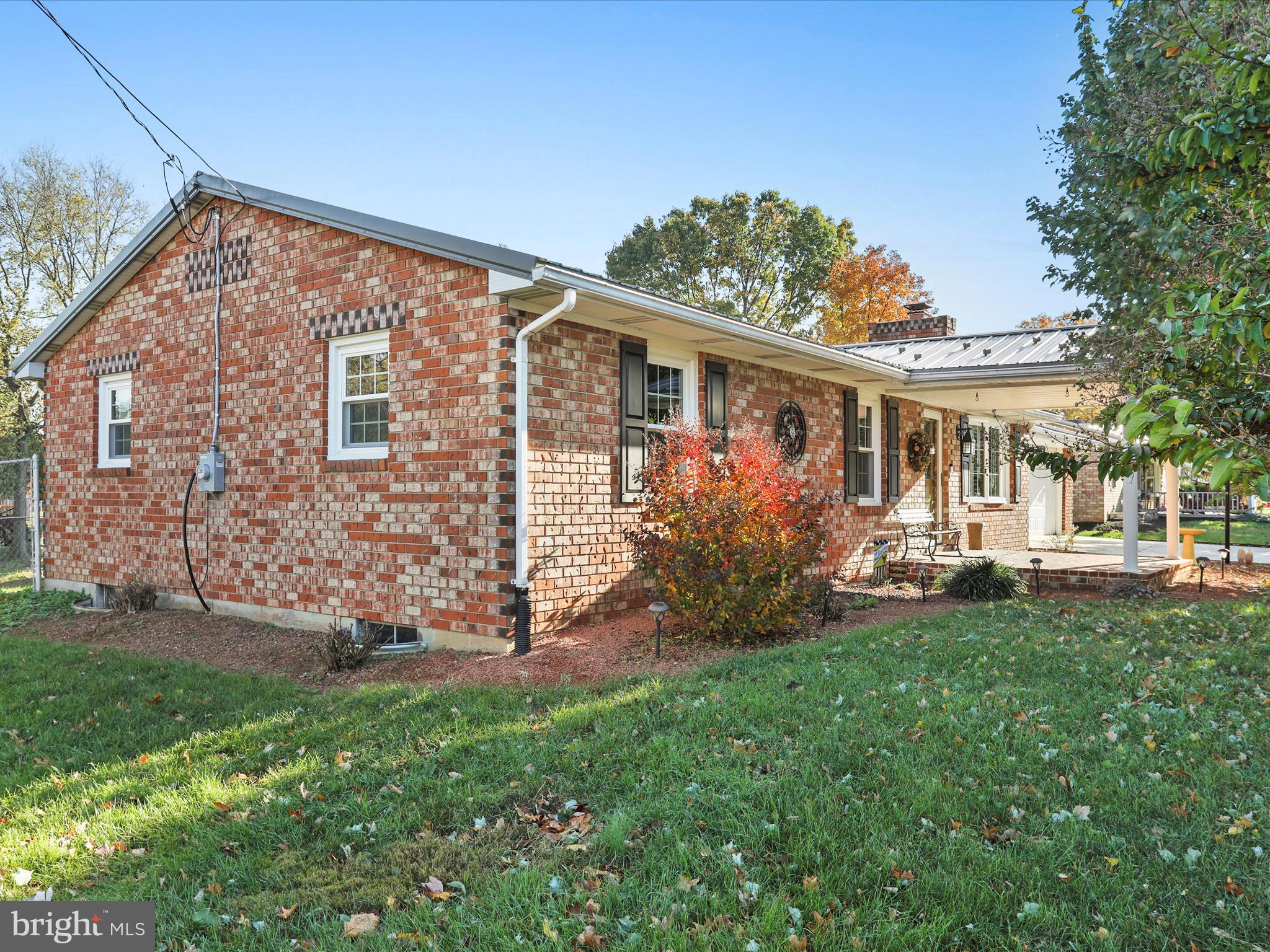 SKY-LIN PARK - Residential