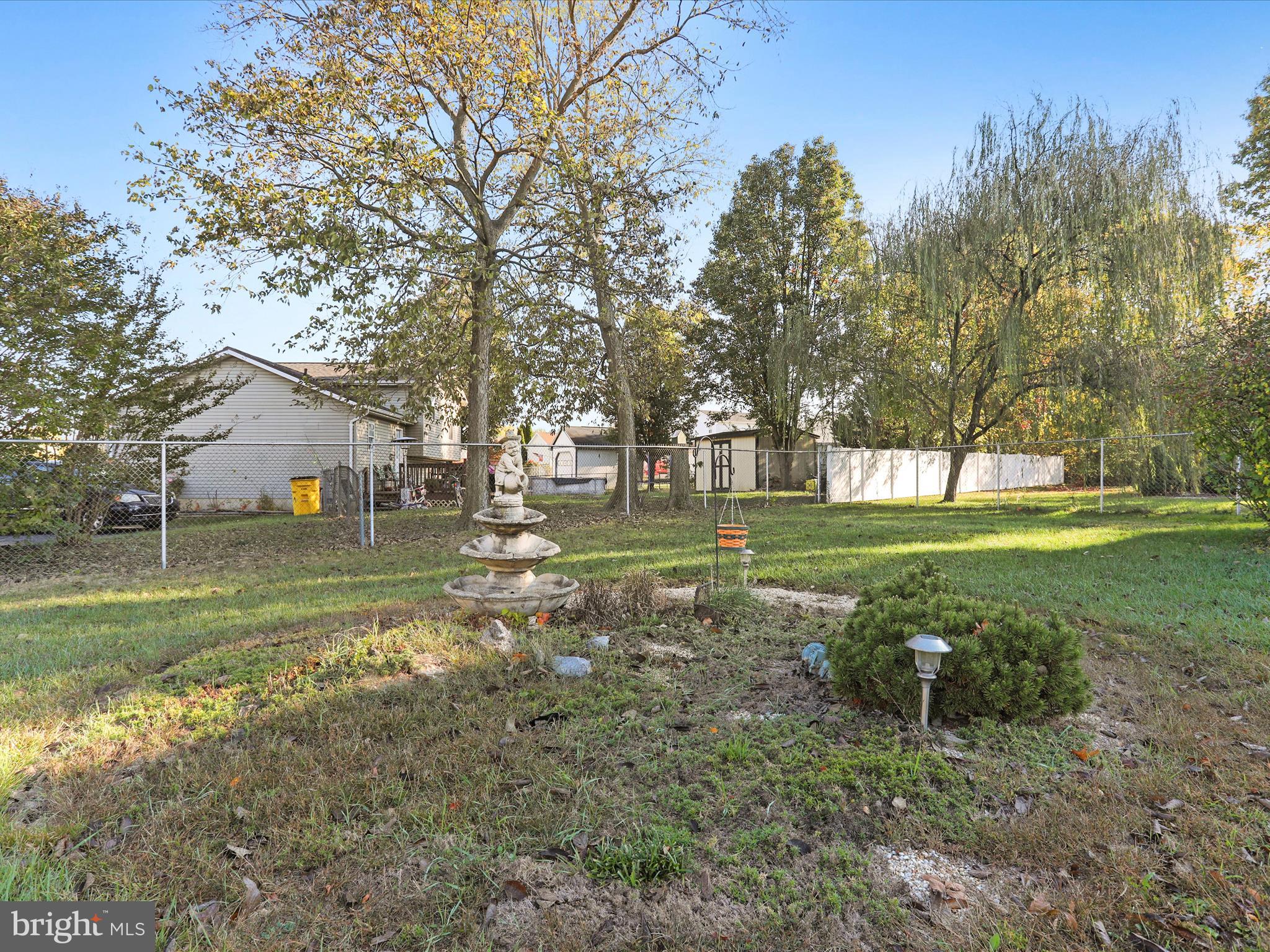 SKY-LIN PARK - Residential