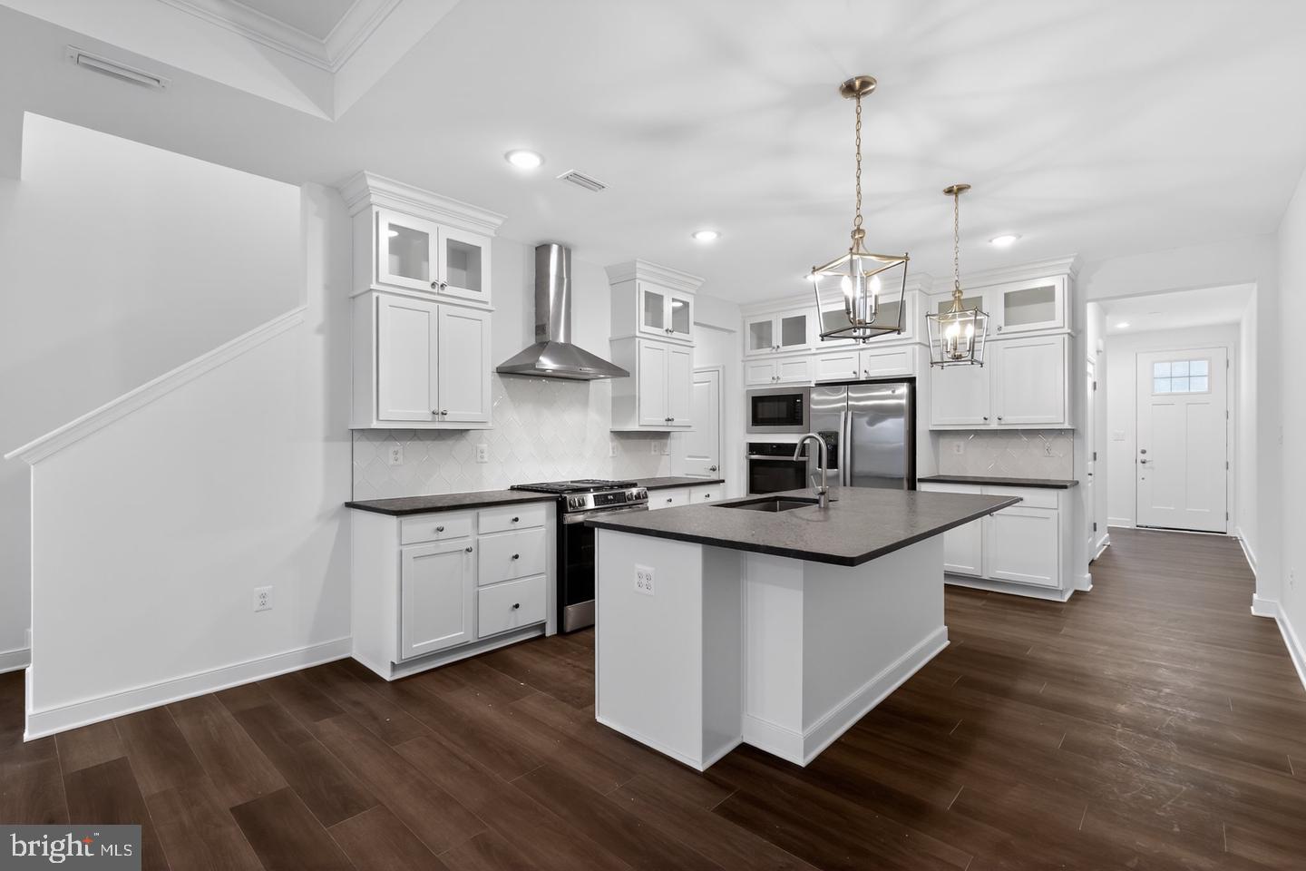 20529 SPYGLASS CIRCLE