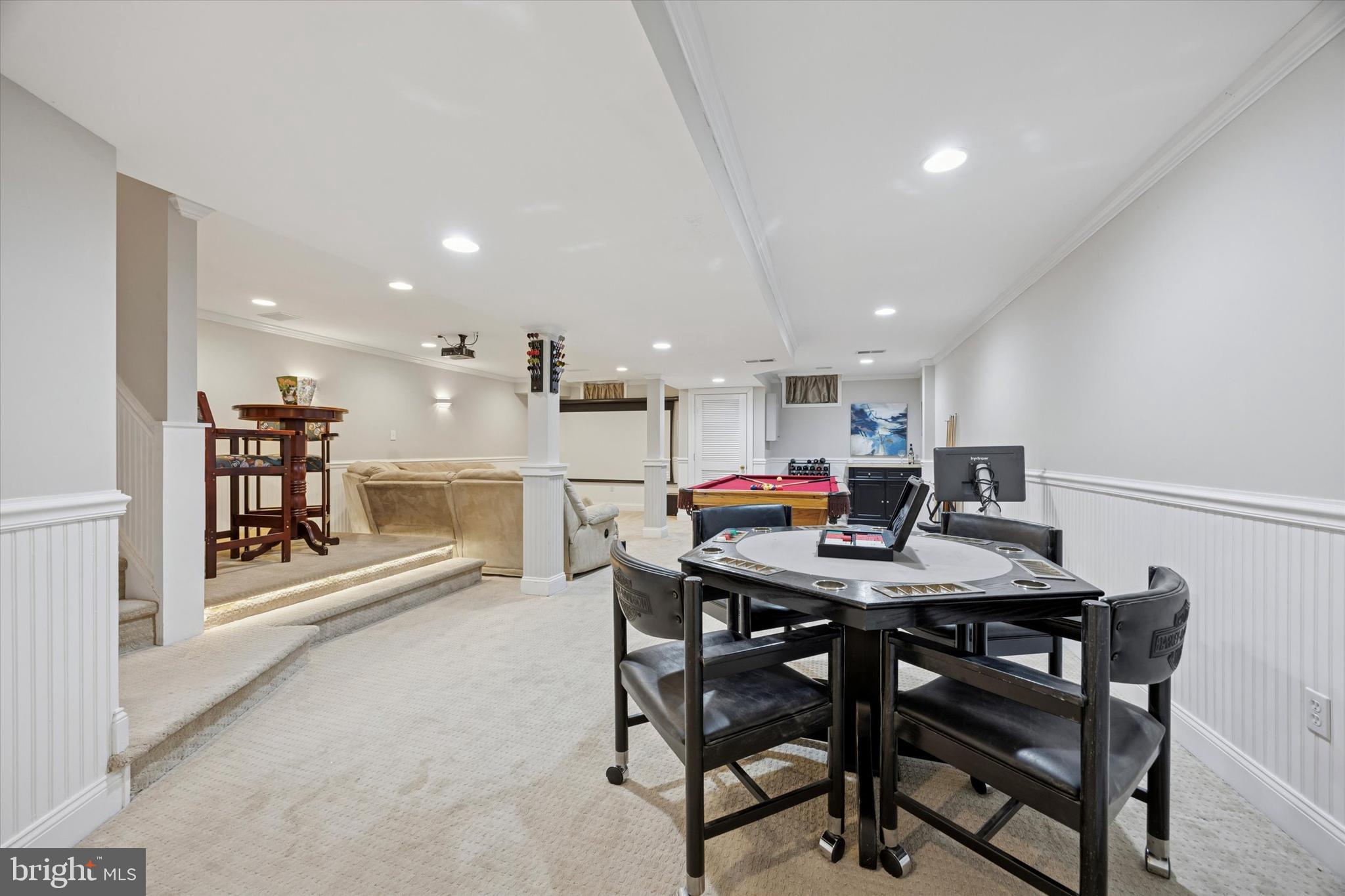 ERIN GLEN - Residential