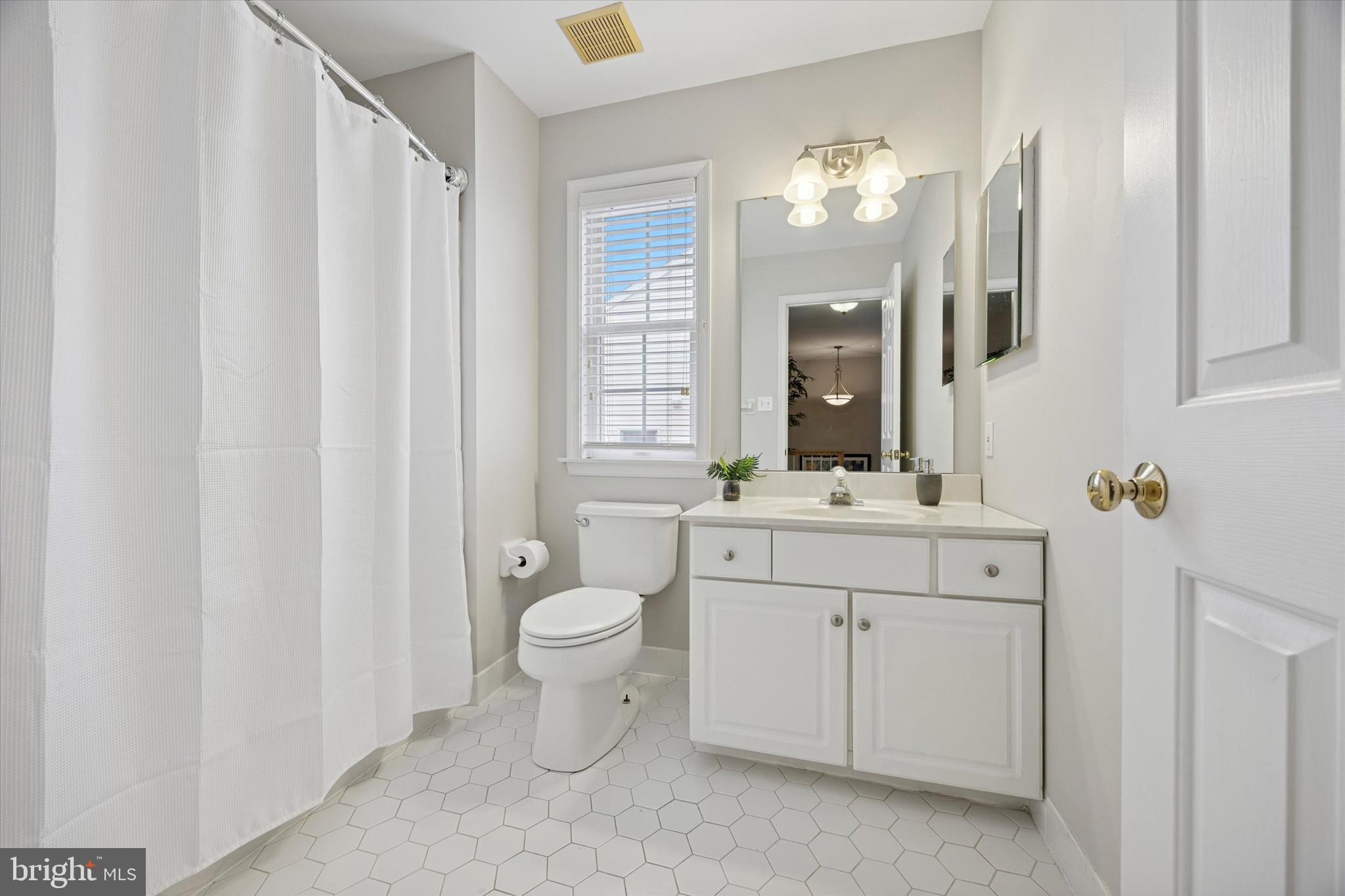 ERIN GLEN - Residential