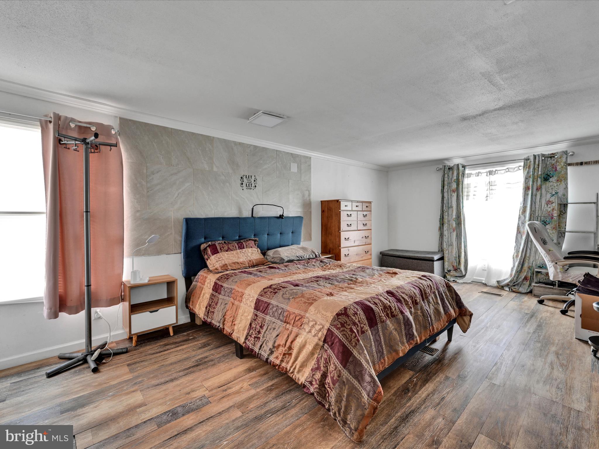 PHEASANT RIDGE - Residential