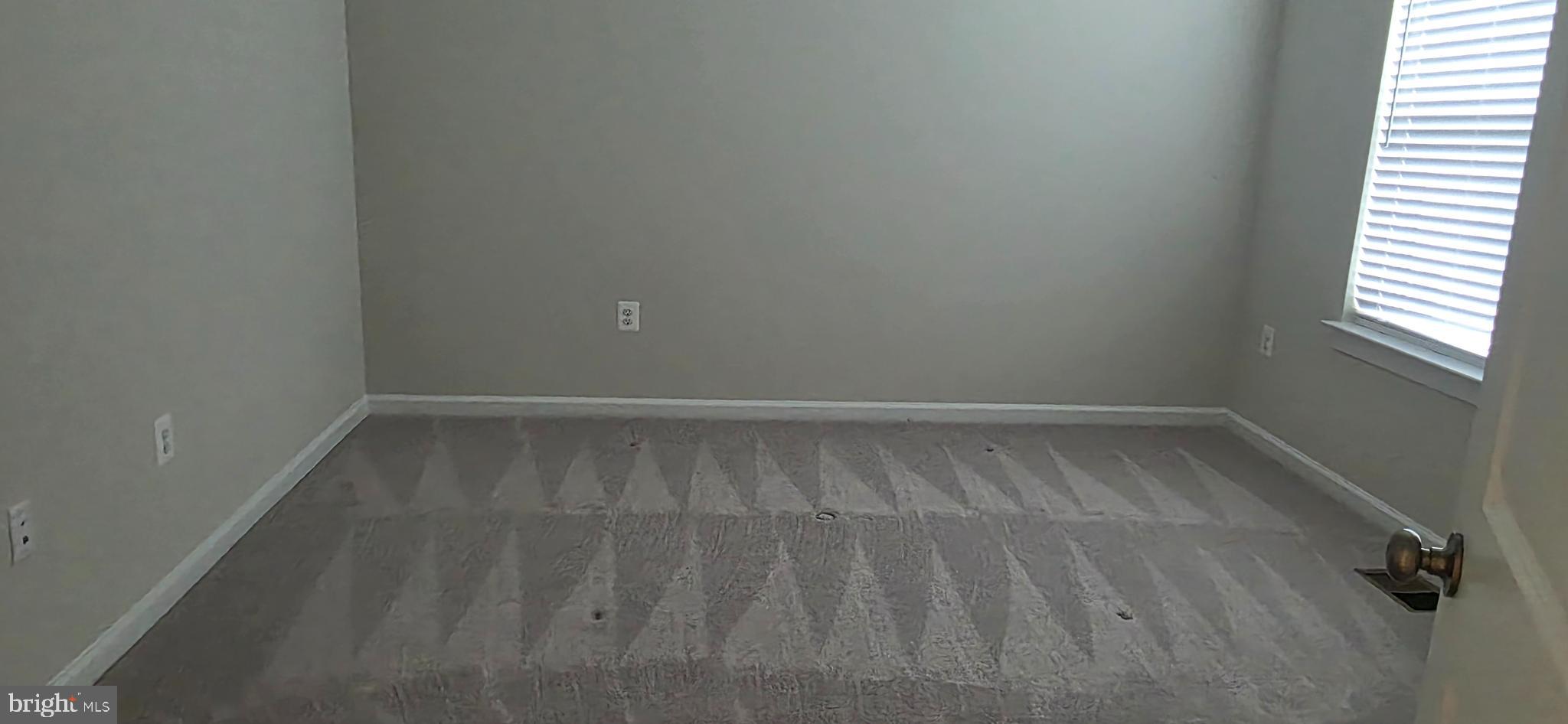 METRO WALK AT MOOREFIELD STATION - Residential Lease