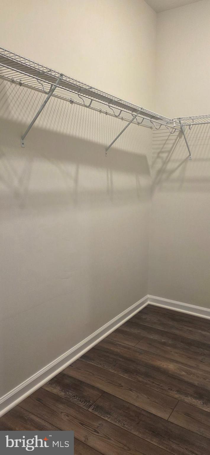 METRO WALK AT MOOREFIELD STATION - Residential Lease